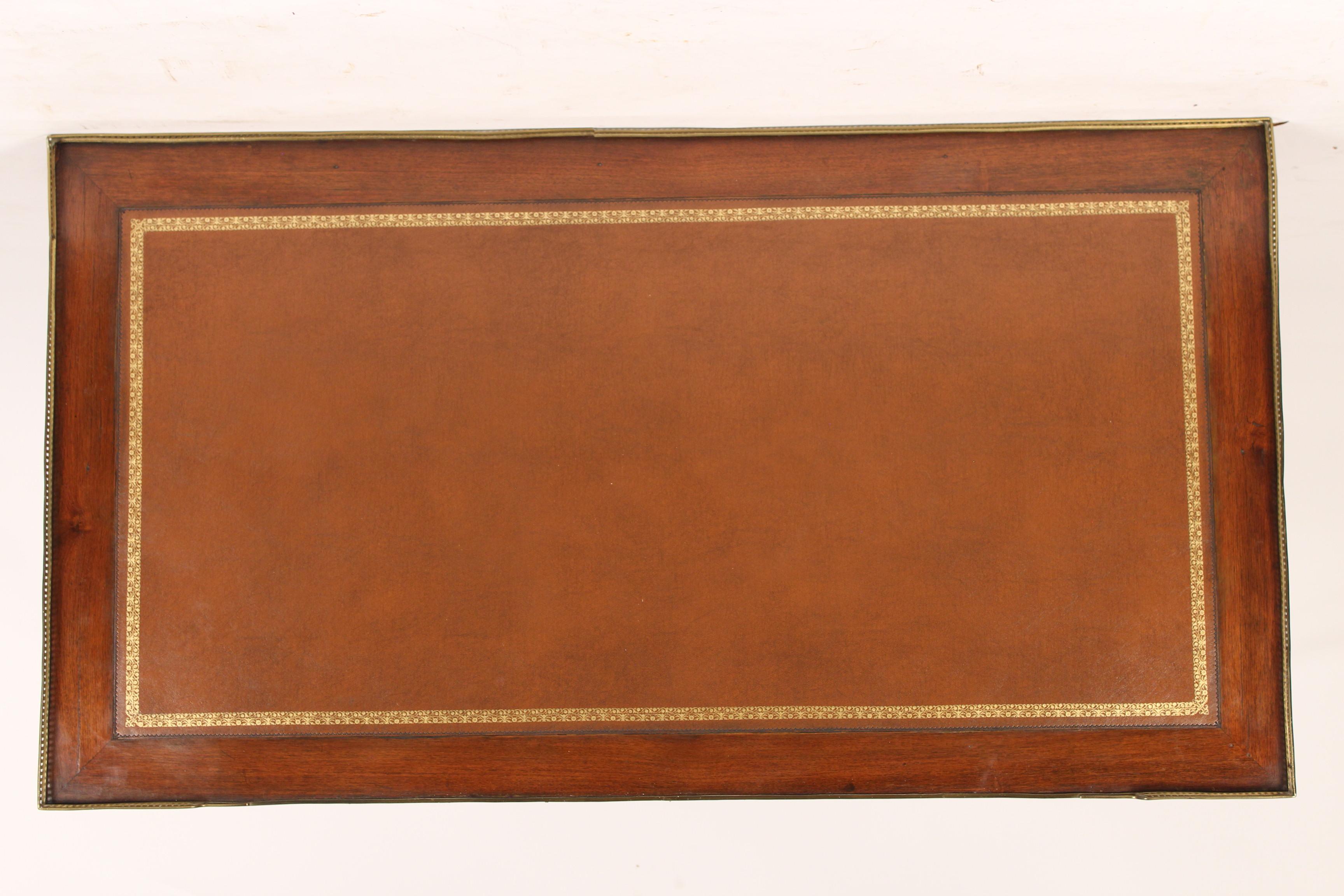 Antique Louis XVI Style Leather Top Desk 5