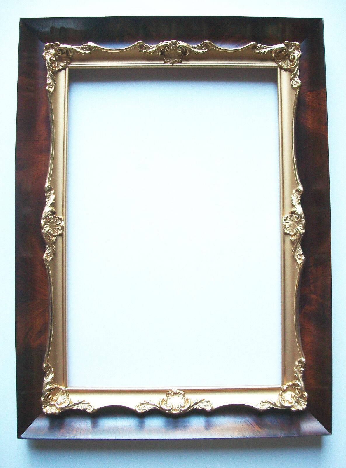Hand-Crafted Antique Louis XVI Style Gilt Picture Frame, Early 20th Century