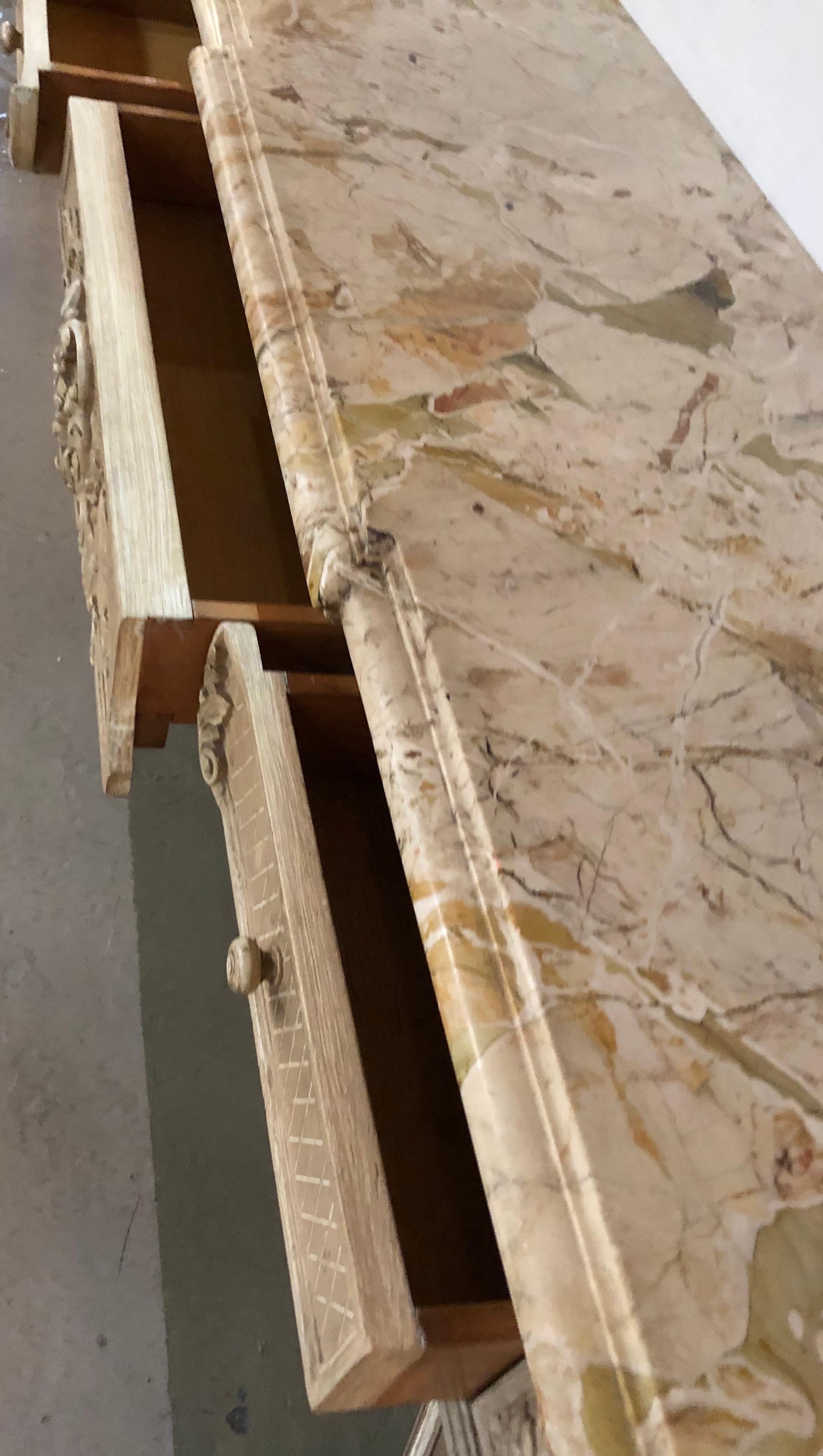 Antikes Sideboard oder Konsolentisch mit Marmorplatte im Louis-XVI.-Stil von Maison Jansen im Angebot 7