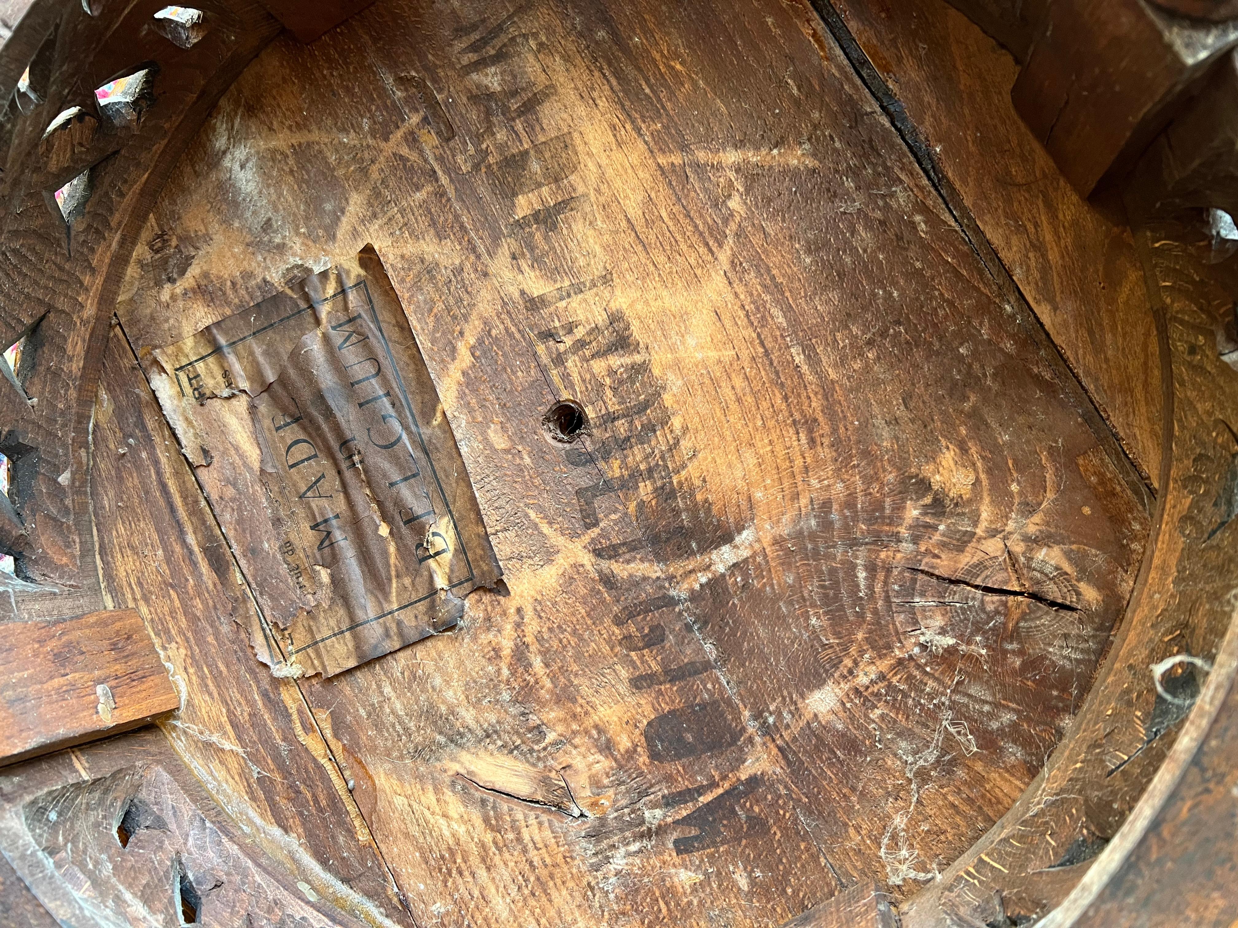 Antique Louis XVI Style Marble Top Side Table Carved in Belgium c. Late 19th C im Angebot 5