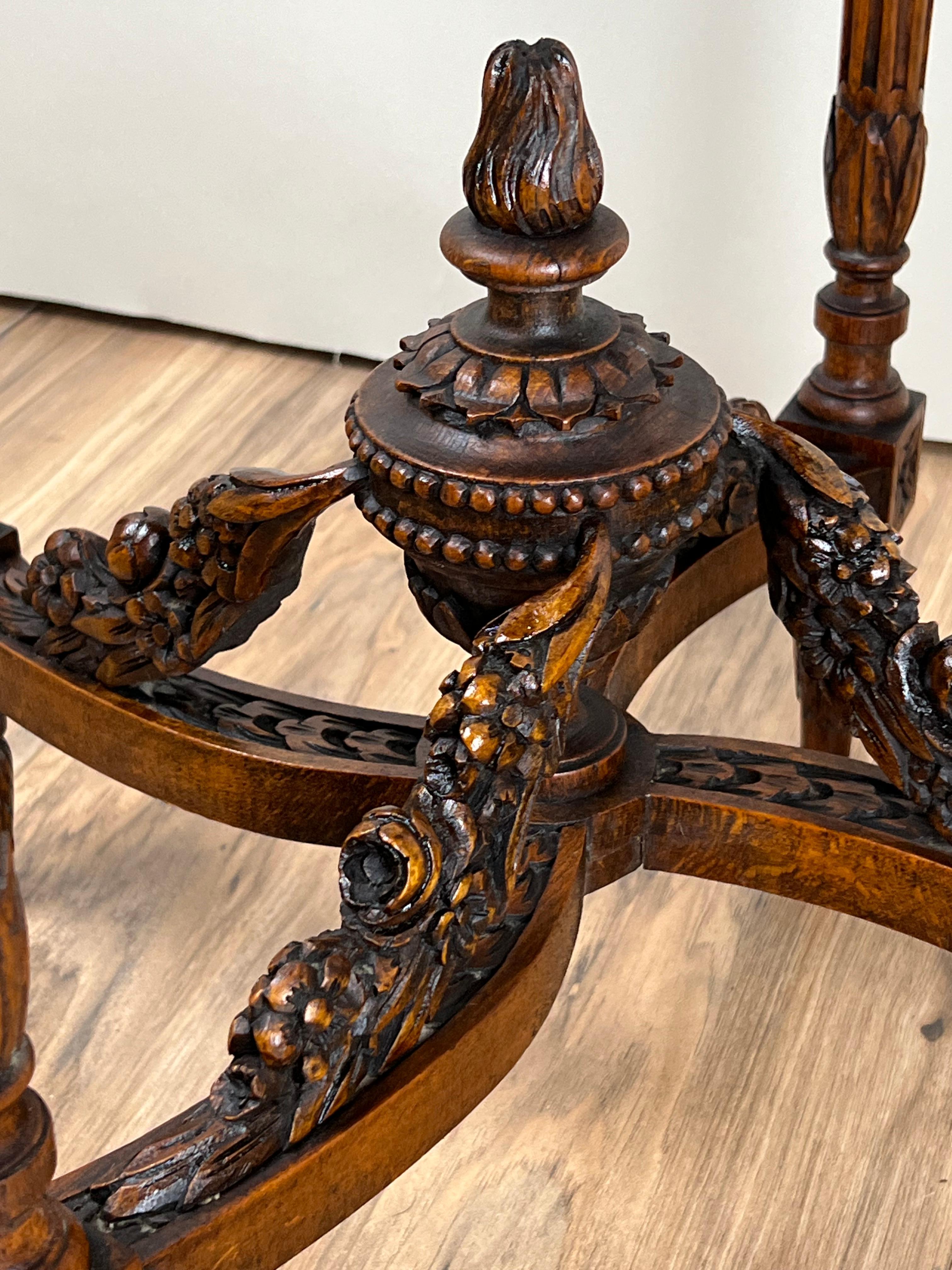 Antique Louis XVI Style Marble Top Side Table Carved in Belgium c. Late 19th C (Louis XVI.) im Angebot