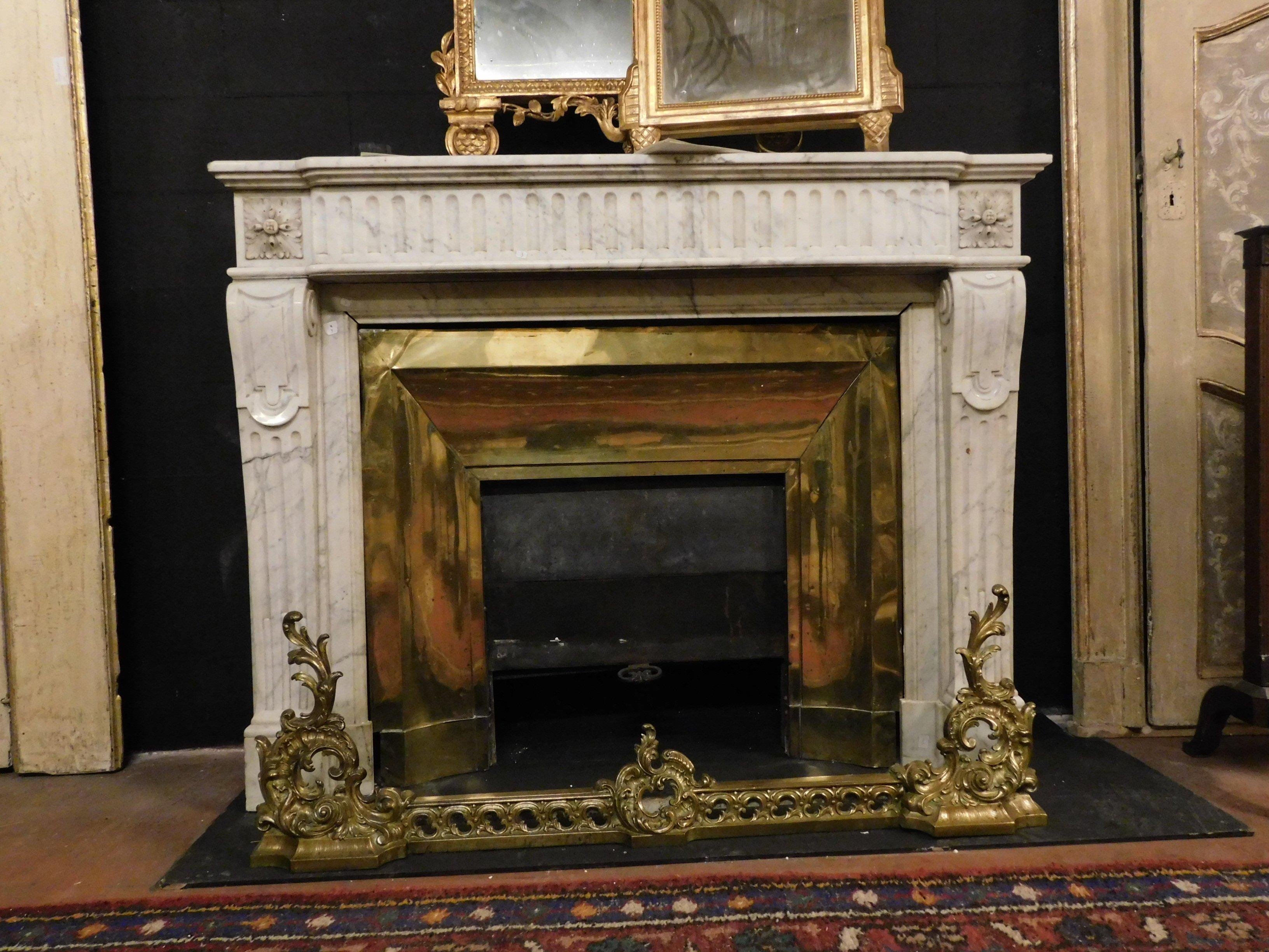 Antique Louis XVI White Marble Fireplace with Original Brass Counter-Heart, 1700 1