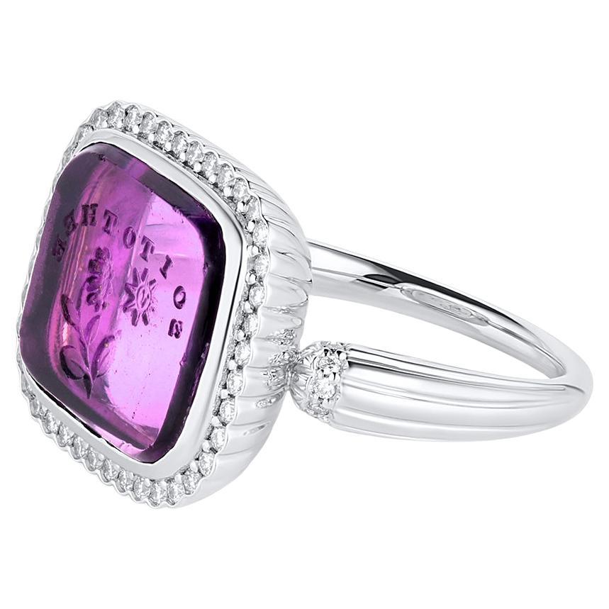 Antiguo Intaglio de Amor con Diamantes en venta