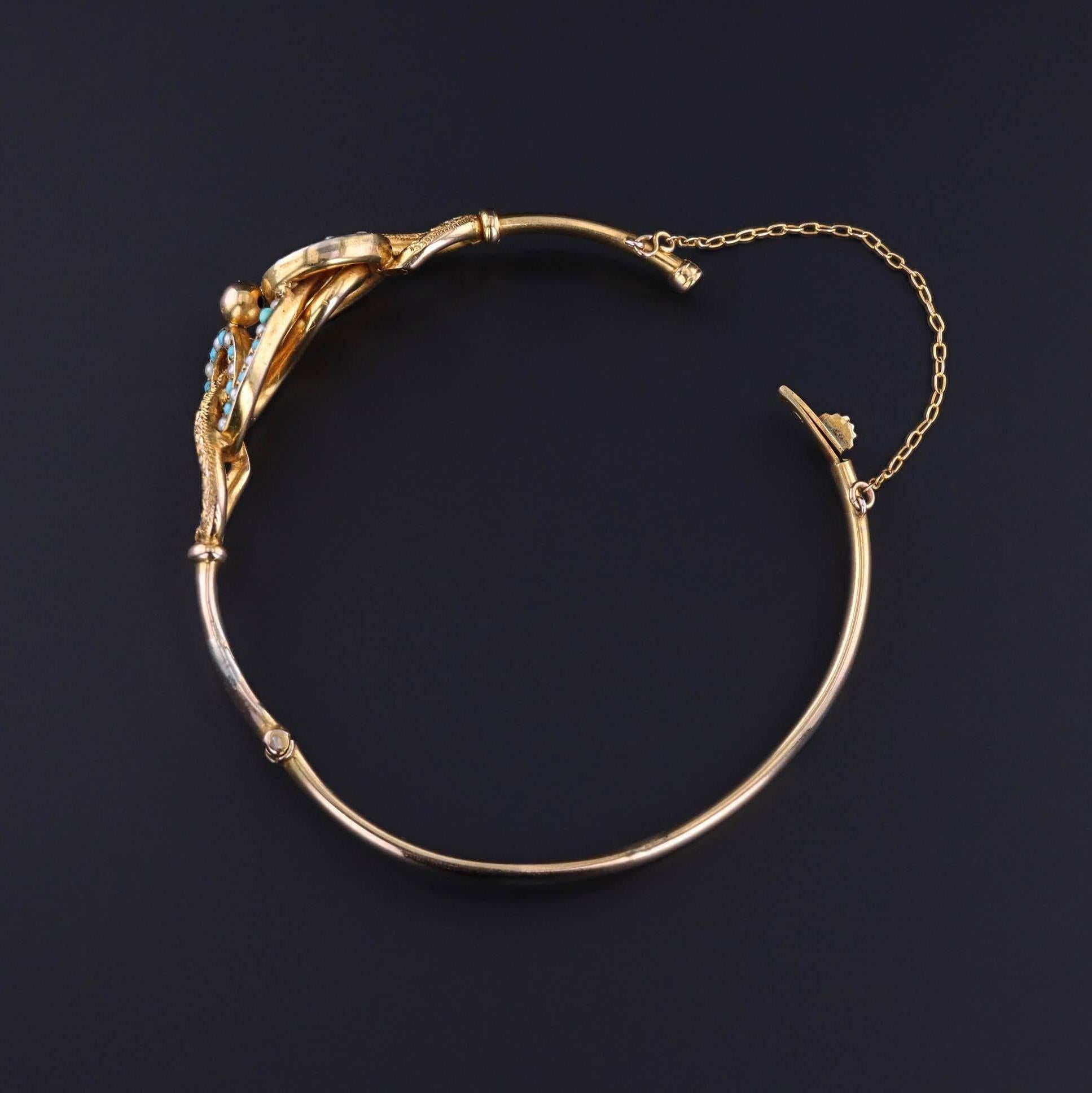 Cabochon Bracciale antico con nodo d'amore in oro 9 ct. in vendita