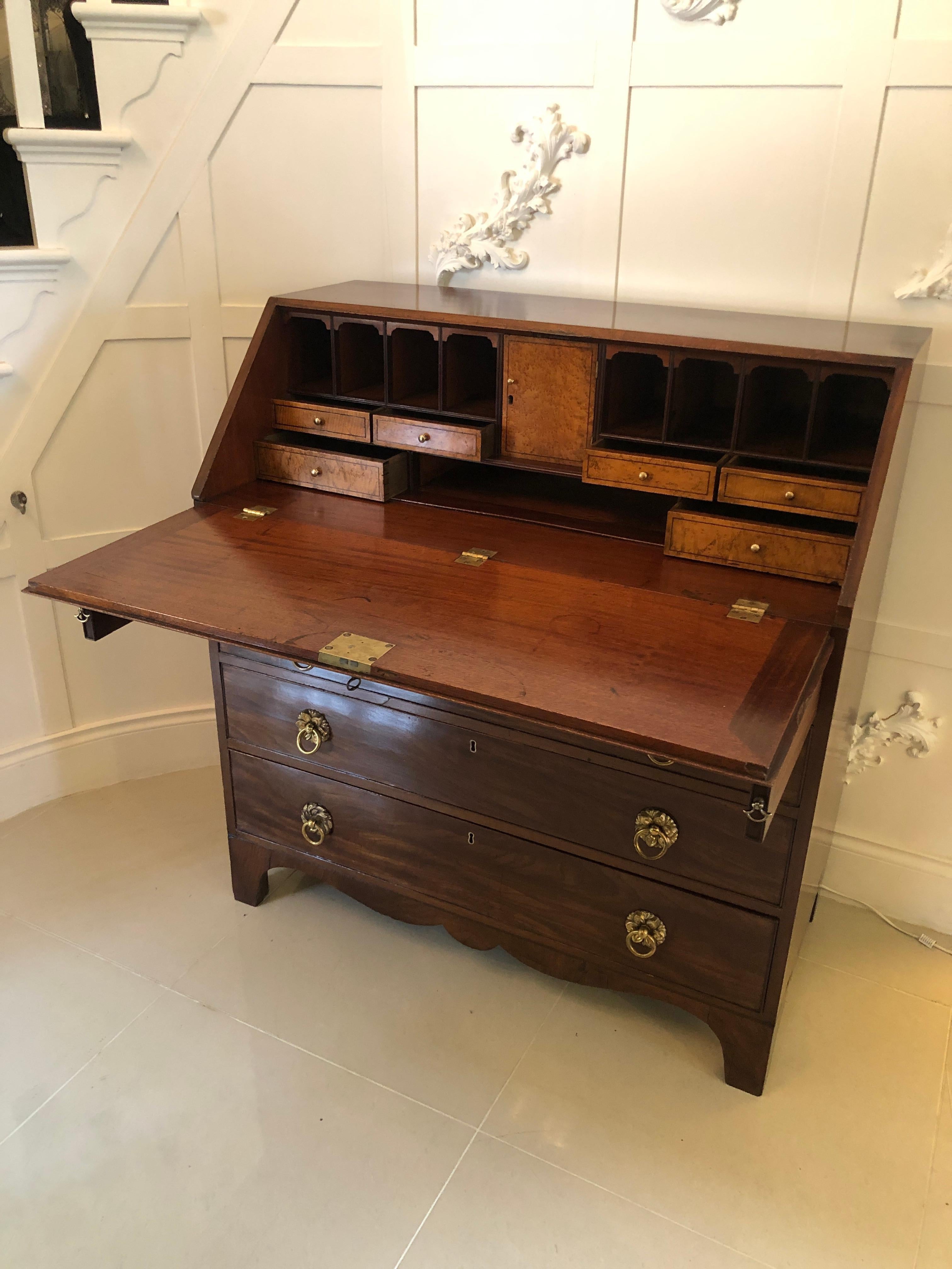 Mid-18th Century Antique George III Quality Mahogany Bureau For Sale