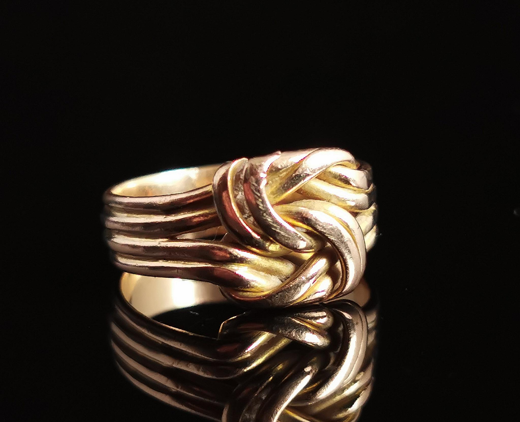 Antique Lovers Knot Ring, 18 Karat Yellow Gold 3