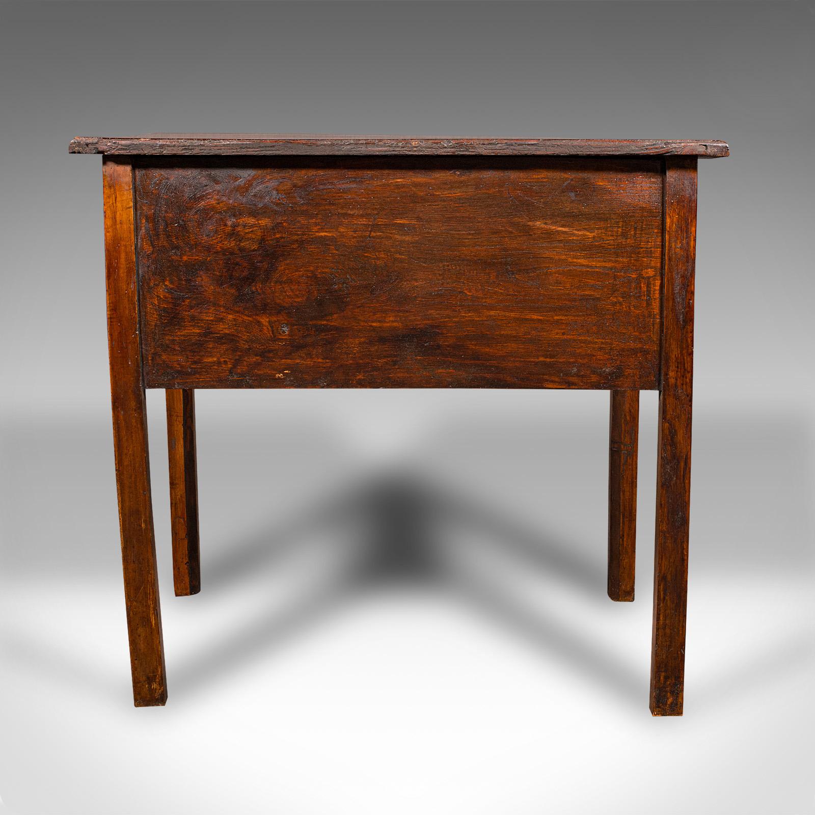 Table basse ancienne, géorgienne, anglaise, ronce de noyer, Oak, hall, côté, C.C.C. Bon état - En vente à Hele, Devon, GB