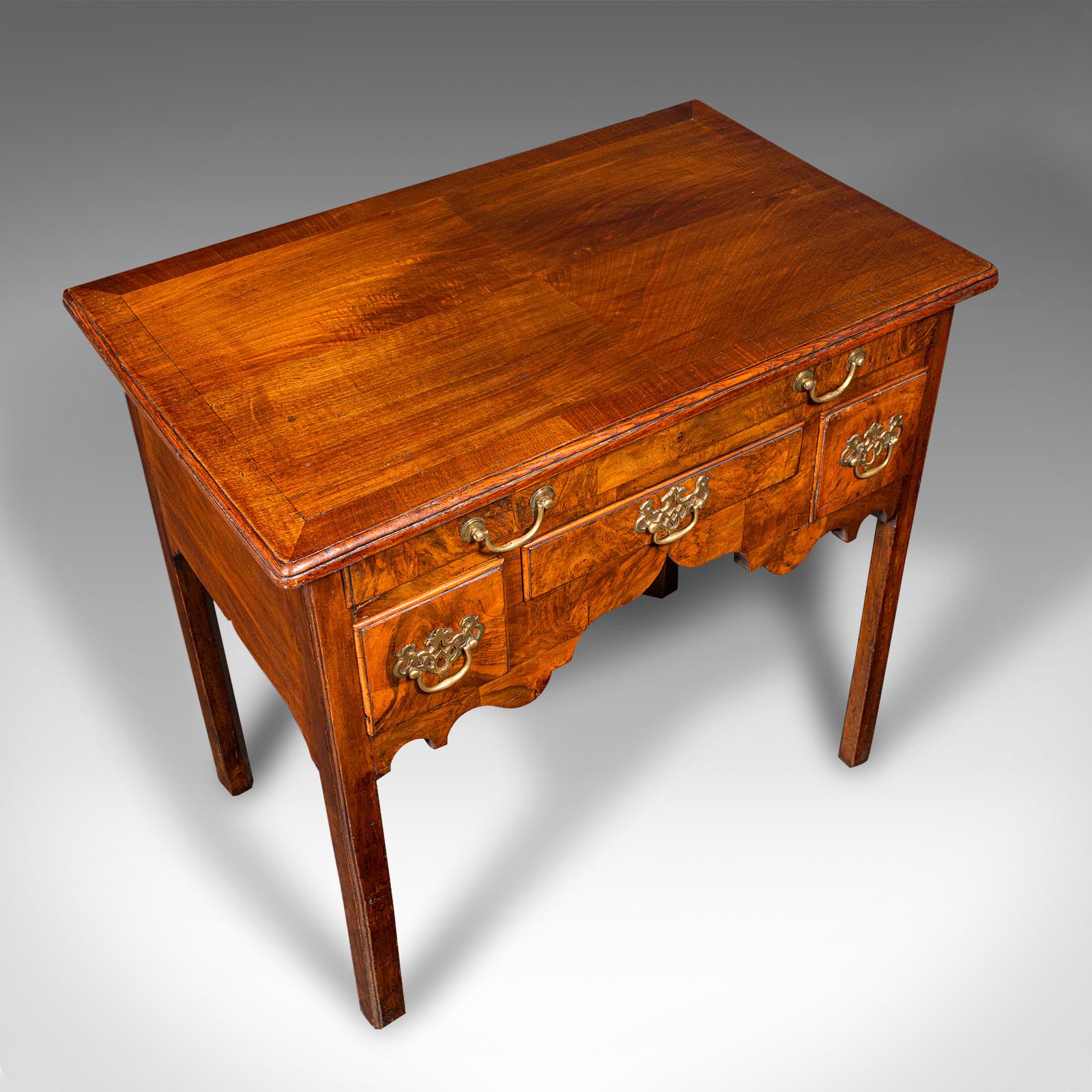 Chêne Table basse ancienne, géorgienne, anglaise, ronce de noyer, Oak, hall, côté, C.C.C. en vente