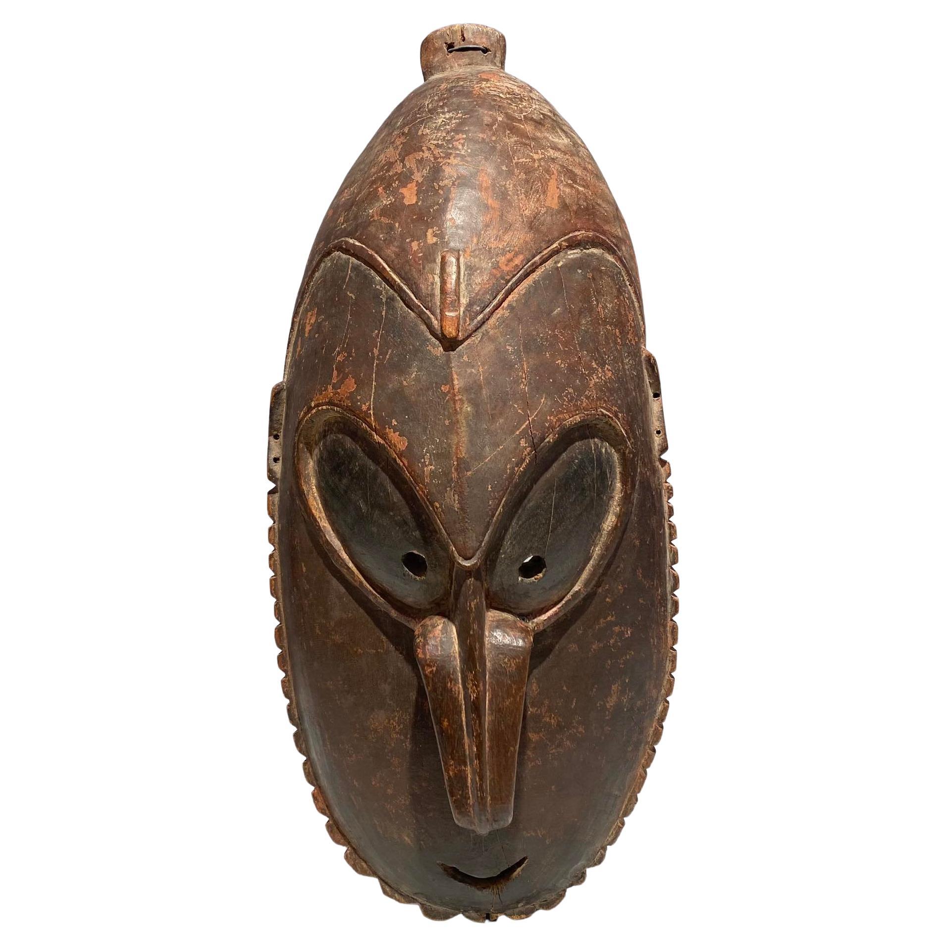 Antique Lower Sepik brag type mask Papua New Guinea Murik Lakes Ramu Oceanic For Sale