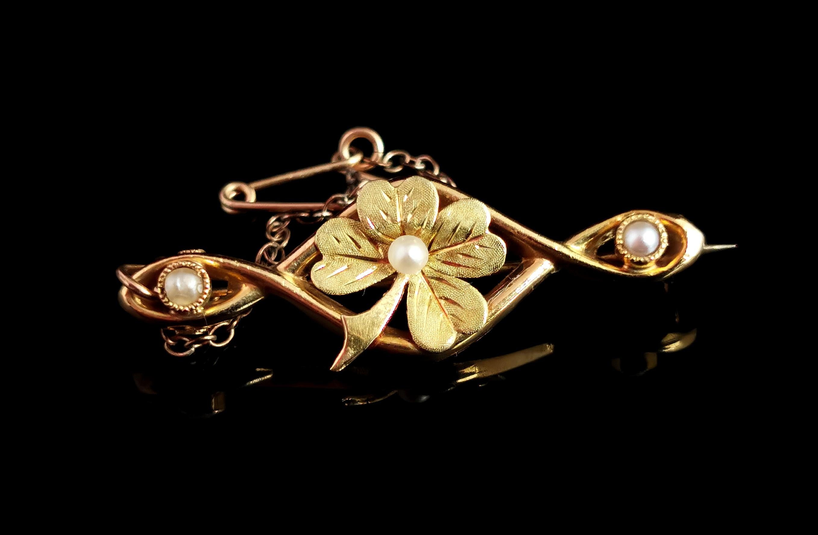 Edwardian Antique Lucky Clover, Shamrock Brooch, 9k Gold and Seed Pearl