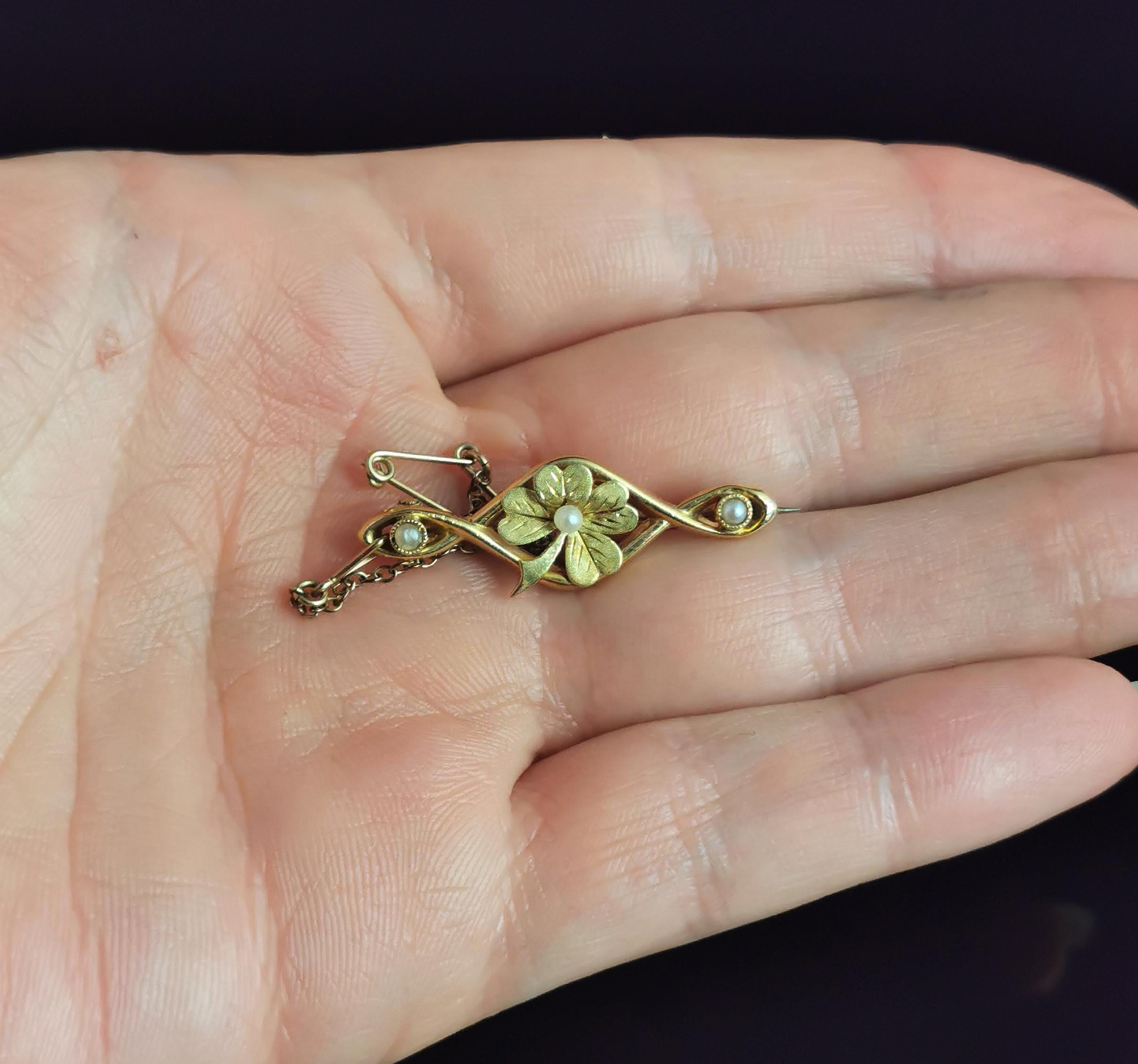 Cabochon Antique Lucky Clover, Shamrock Brooch, 9k Gold and Seed Pearl