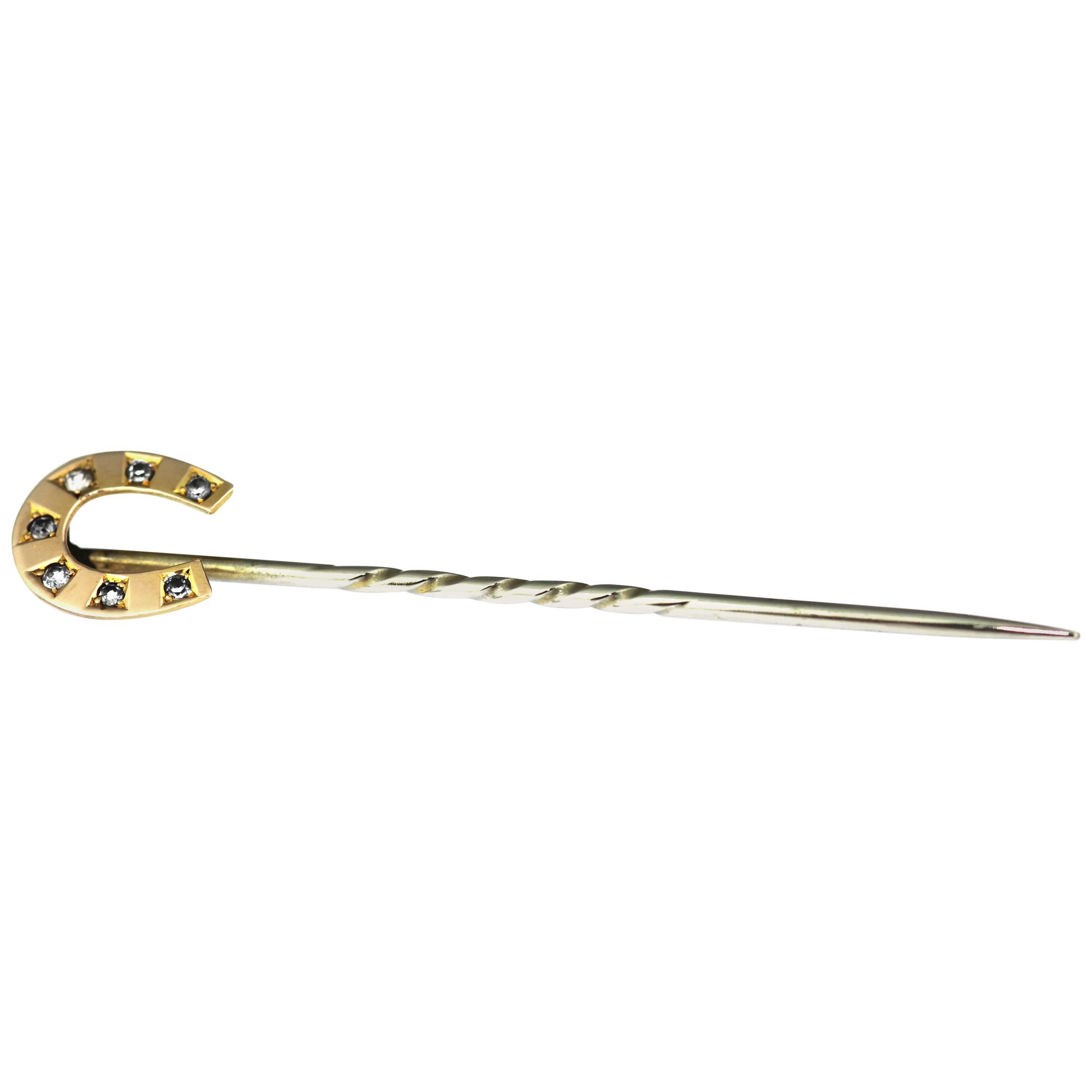 Antique Lucky Horse Shoe Stick Pin in 9 K Hallmarked 1918, Original Fitted Box For Sale
