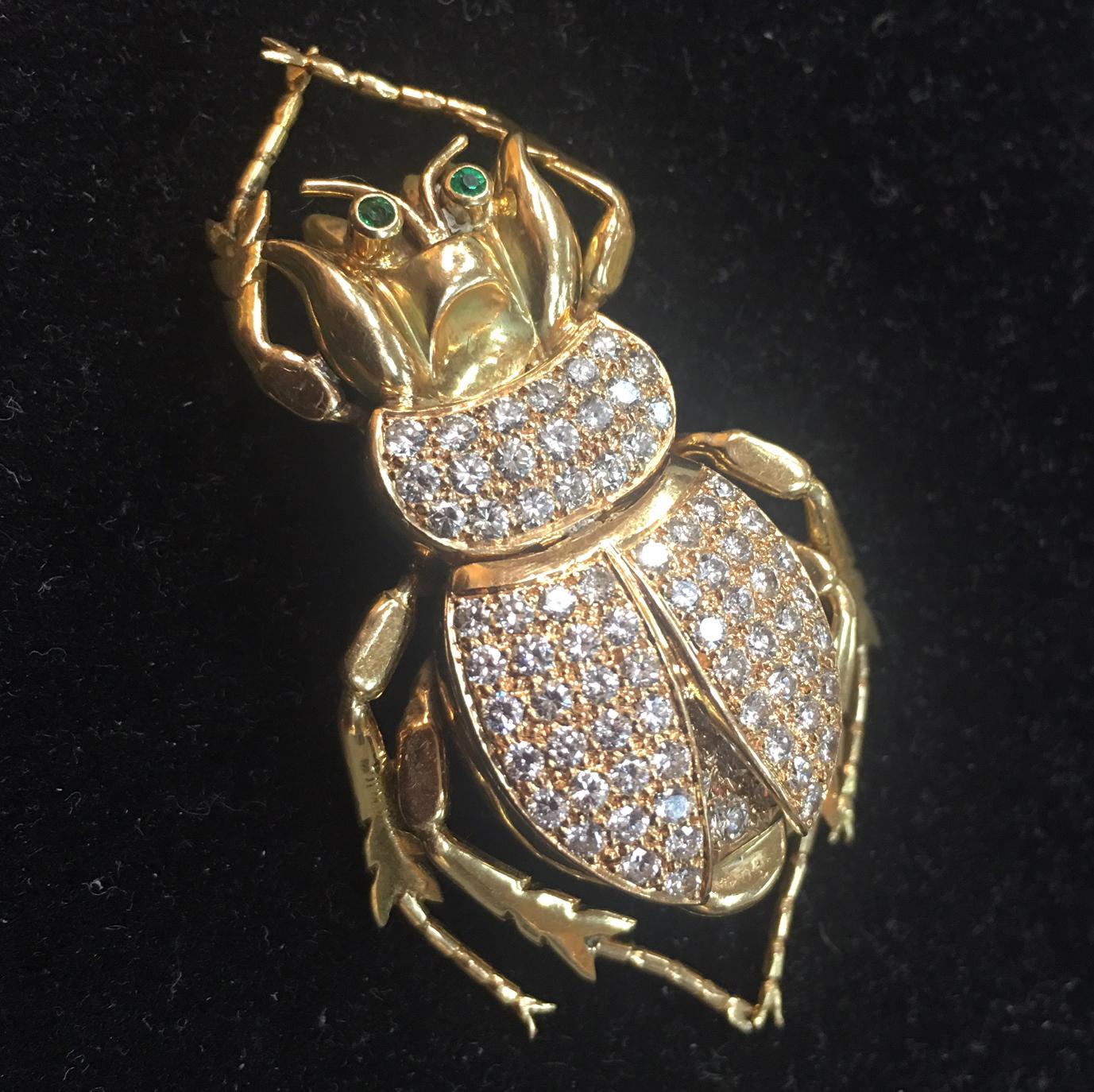 Vintage Lucky Scarab Diamant 18 Karat Gold Käfer Brosche Pin Nachlass feiner Schmuck im Zustand „Hervorragend“ im Angebot in Montreal, QC