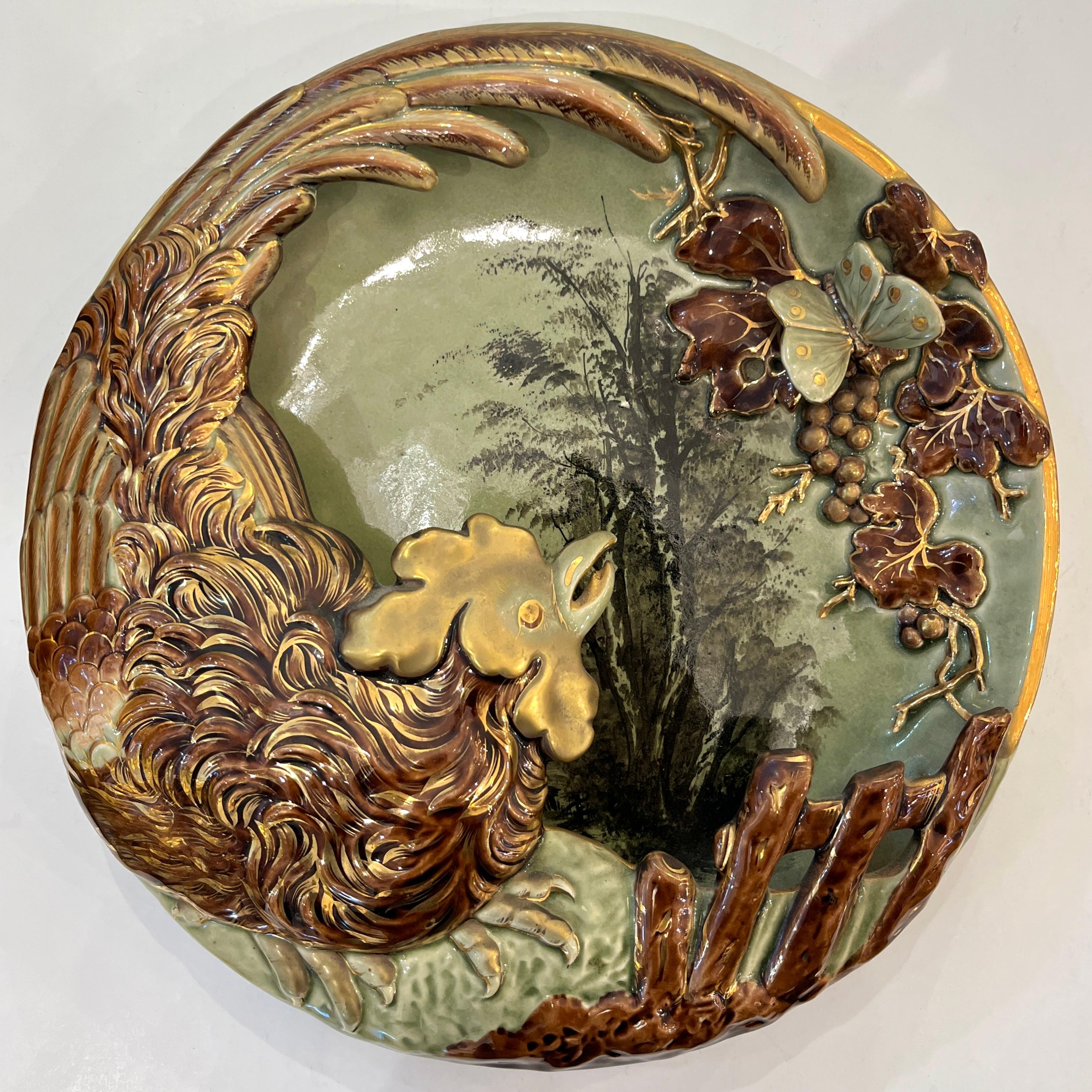Antique Lunéville French Green Brown Gold Majolica Butterfly Wall Pocket Vase en vente 5