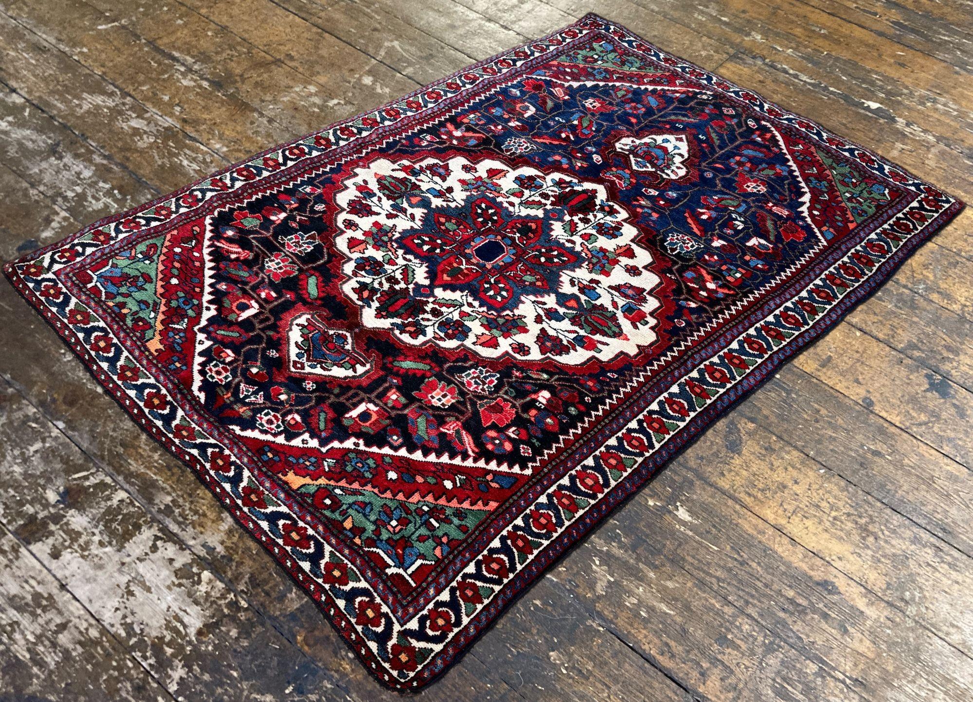 Lana Tappeto antico Luri 2,09m x 1,34m in vendita
