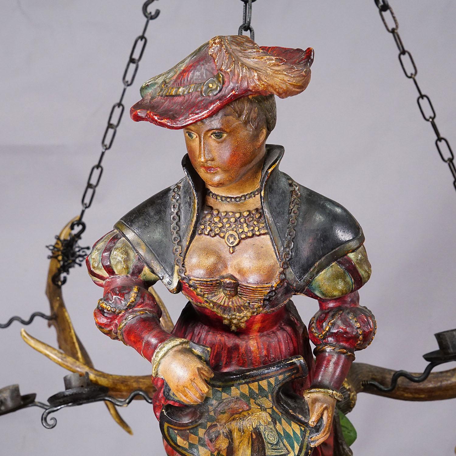 Antikes Lusterweibchen einer Patrician-Dame, um 1900 (Gips) im Angebot