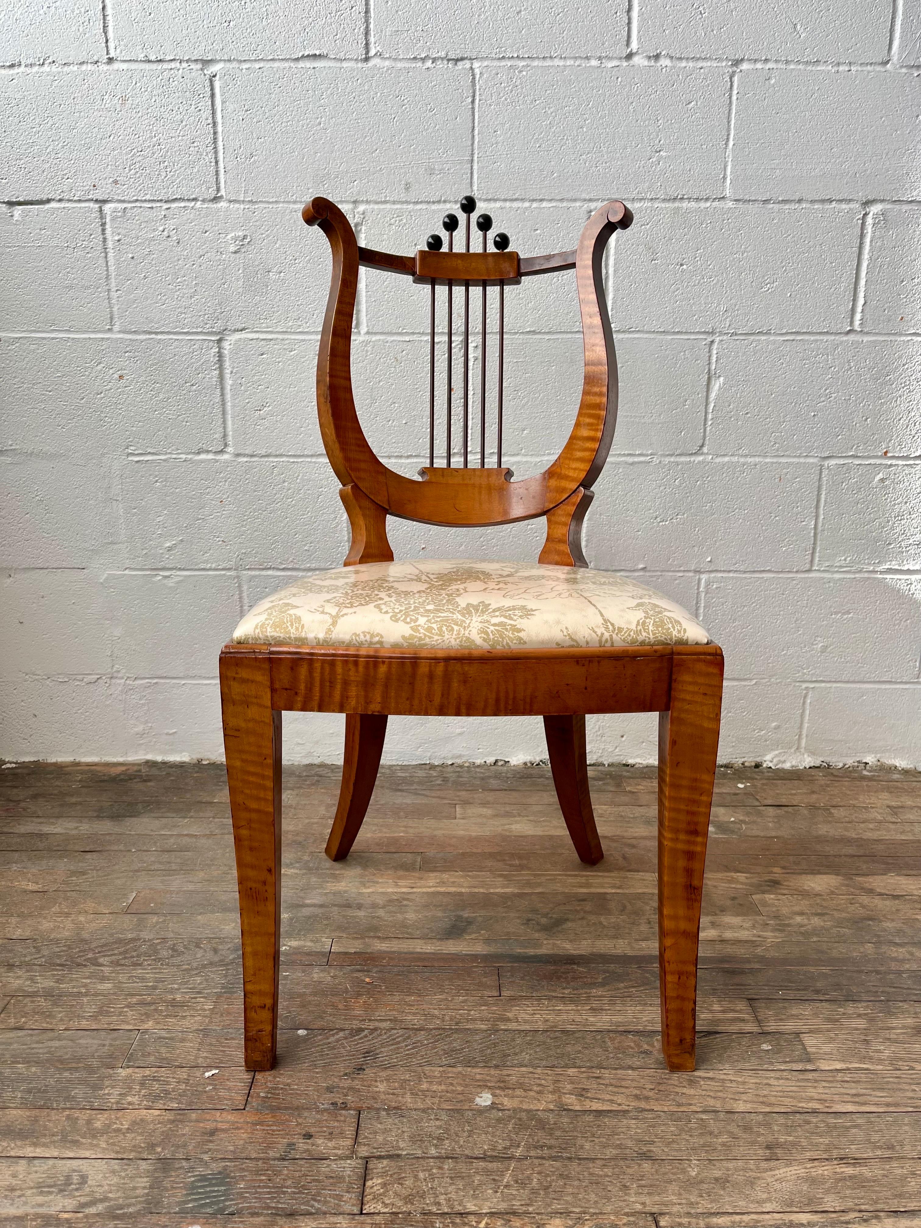 Antique Lyre Back Chair In Good Condition For Sale In W Allenhurst, NJ