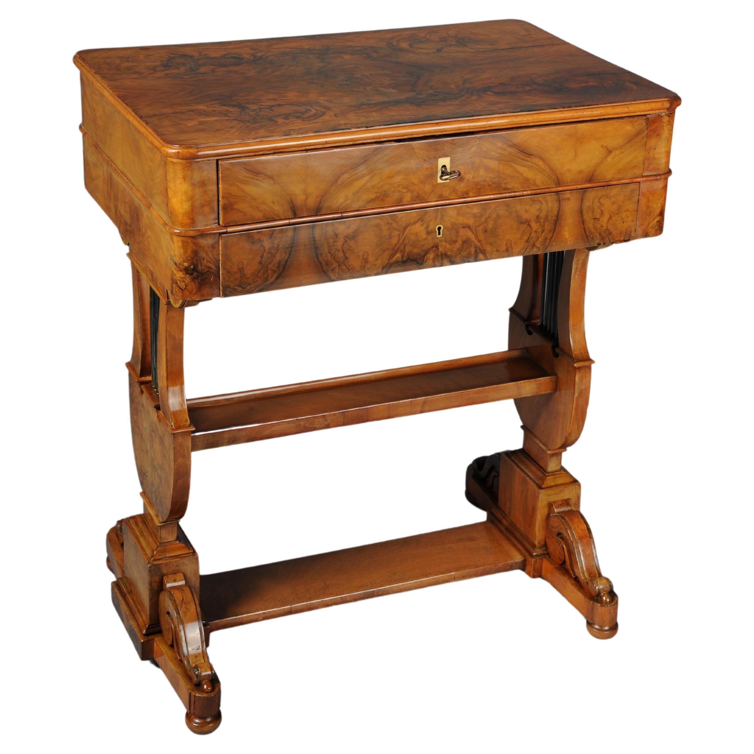 Table d'appoint/table à coudre ancienne en forme de lyre, placage de racines, vers 1830 en vente