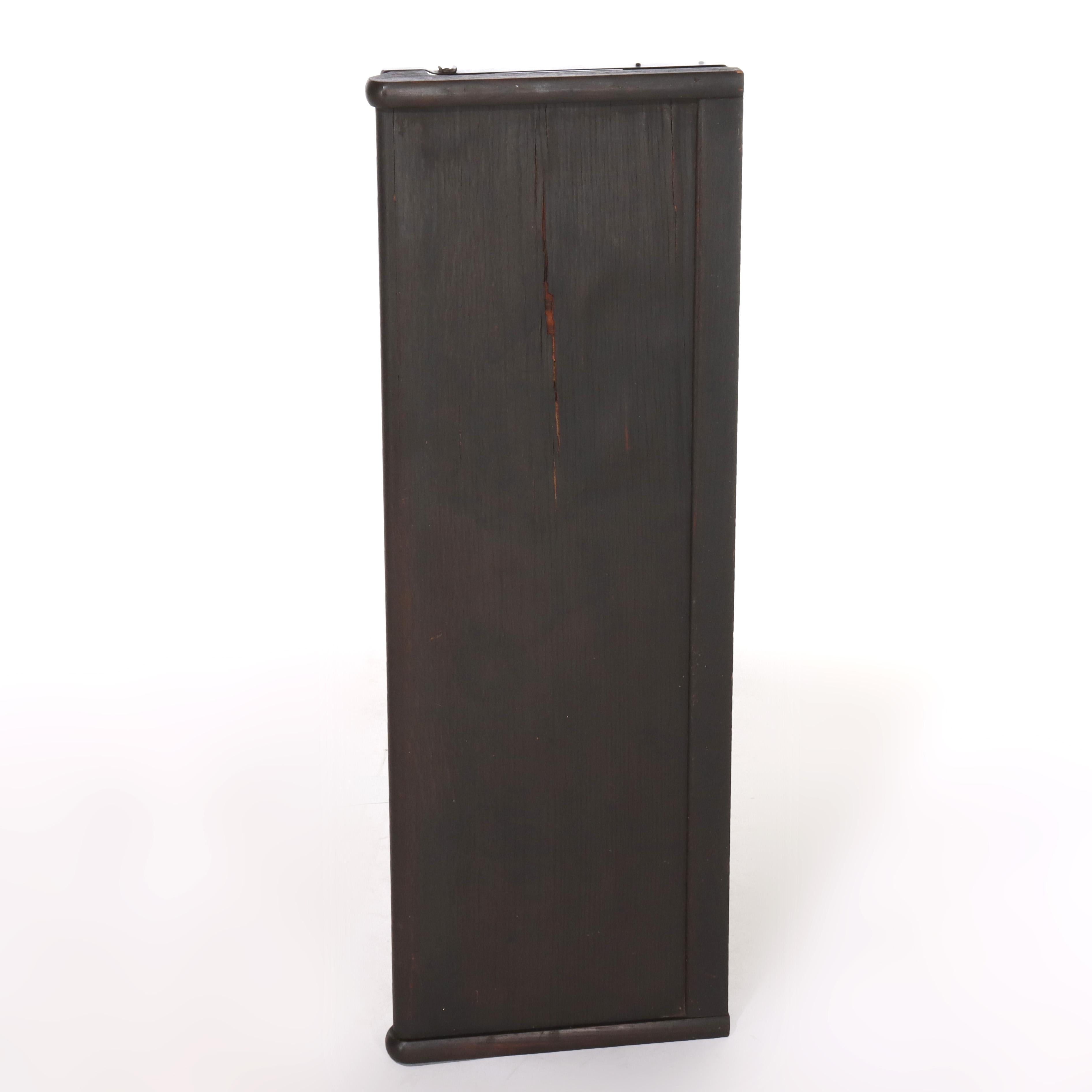 Antiguo Macey Arts & Crafts Librería de barrister de roble de cinco pilas C1920 en venta 5