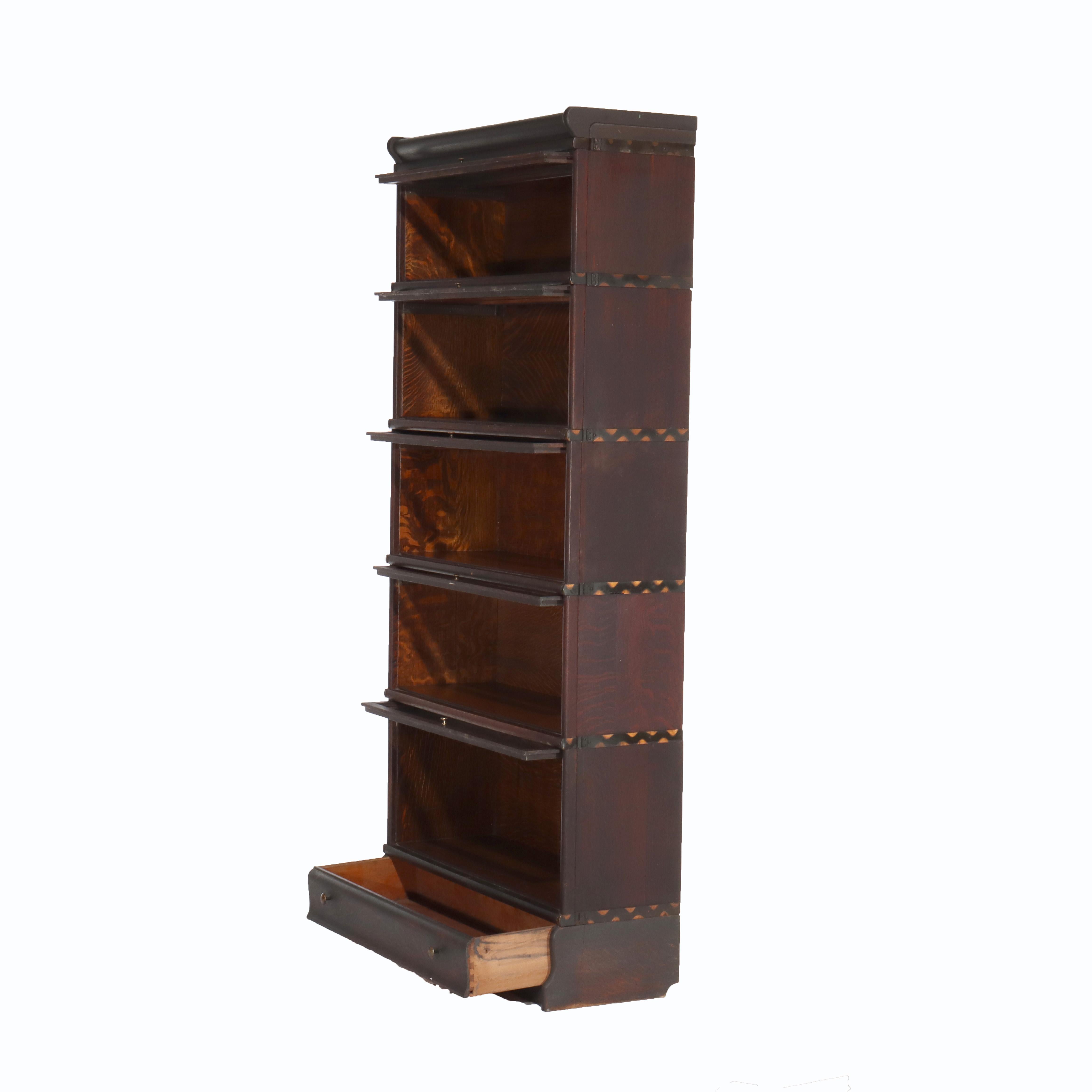 Antiguo Macey Arts & Crafts Librería de barrister de roble de cinco pilas C1920 en venta 2