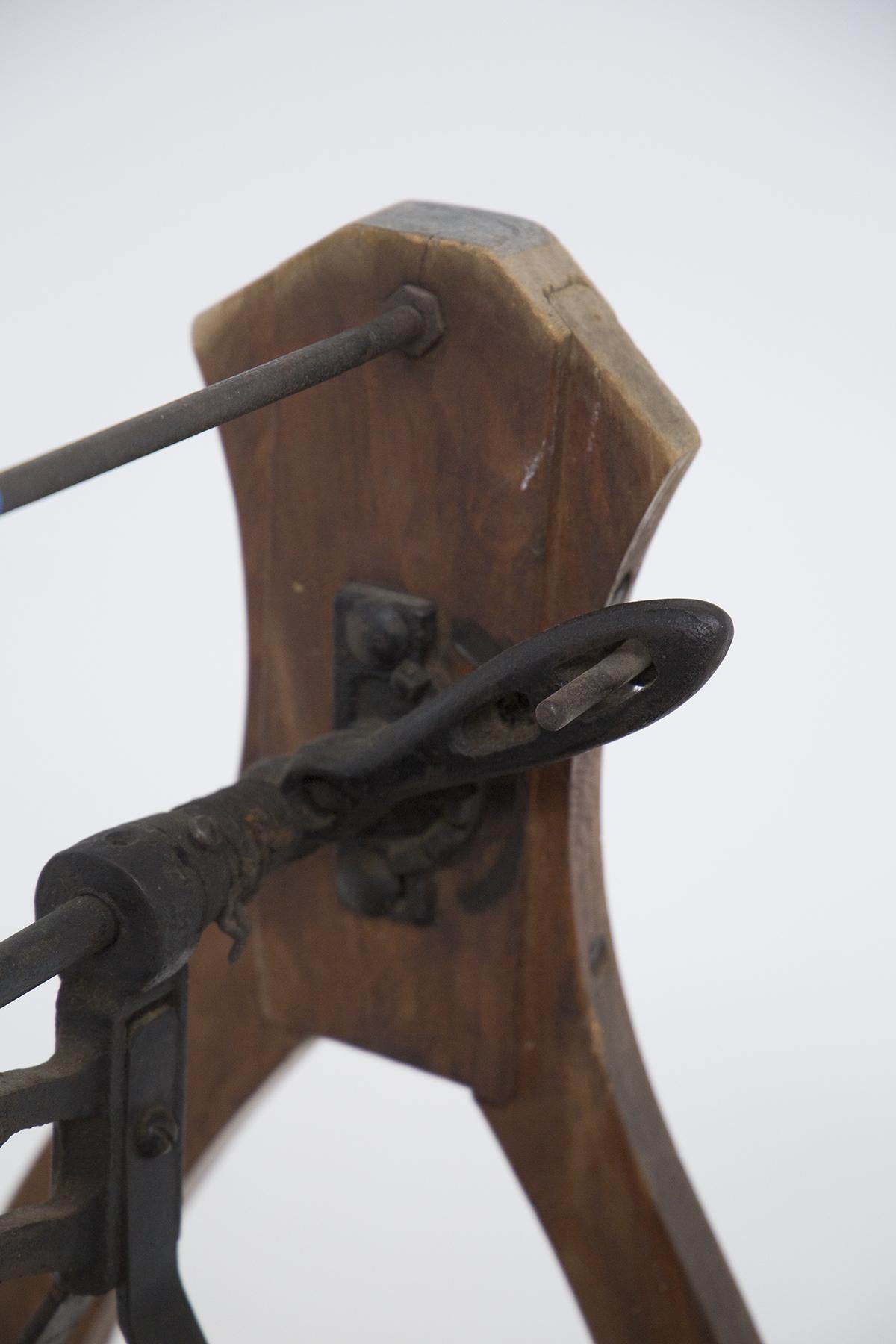 Antike antike Machine aus Holz für Wolle (Italienisch) im Angebot