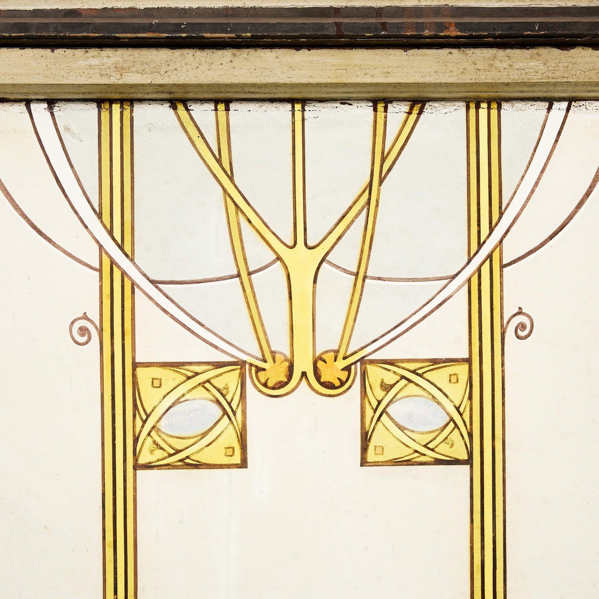 Anglais Vitrail antique Mackintosh de style Art Nouveau en vente