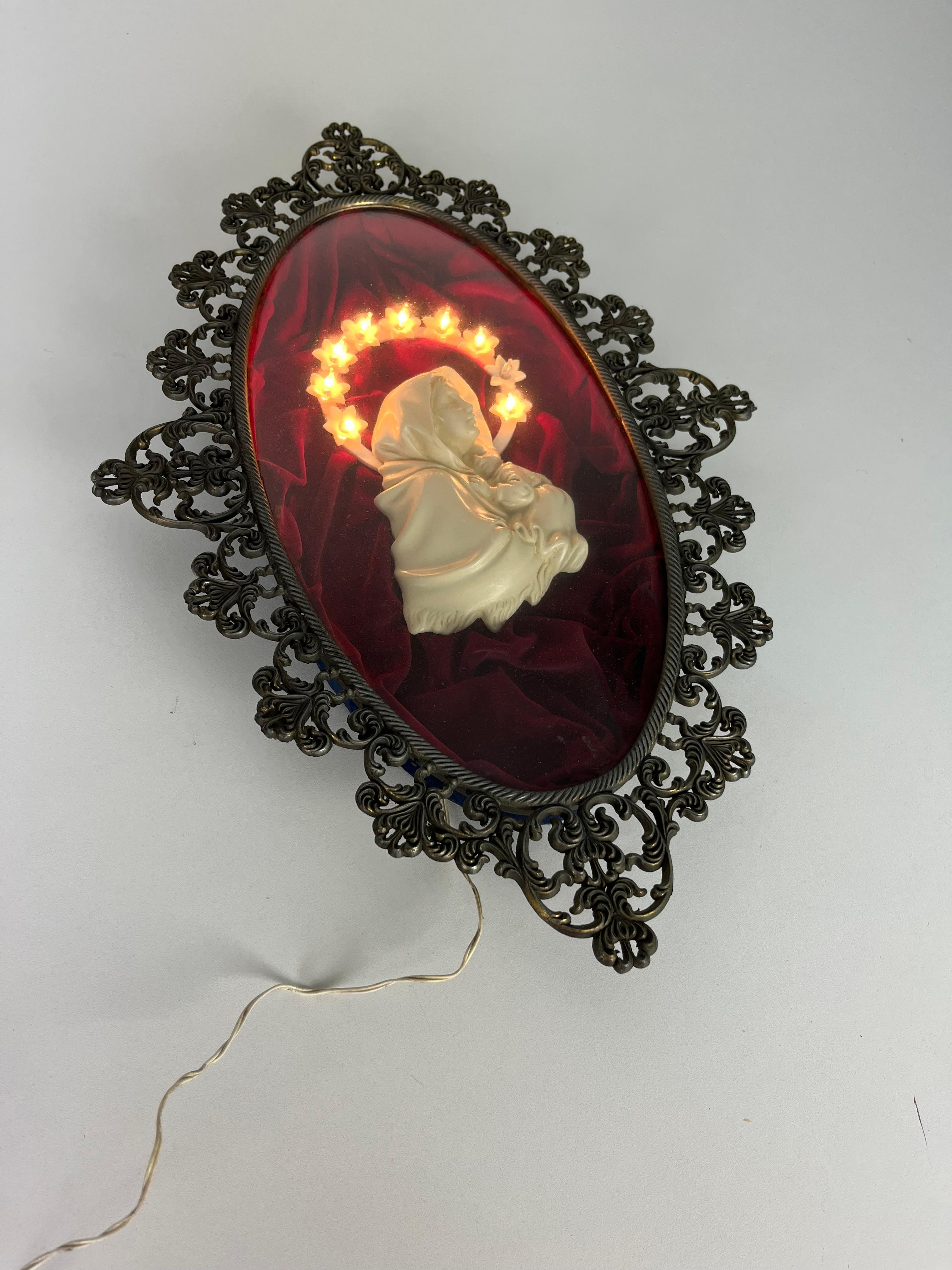 Madonna antica con cielo stellato illuminato e cornice in bronzo, anni '50 in vendita 5