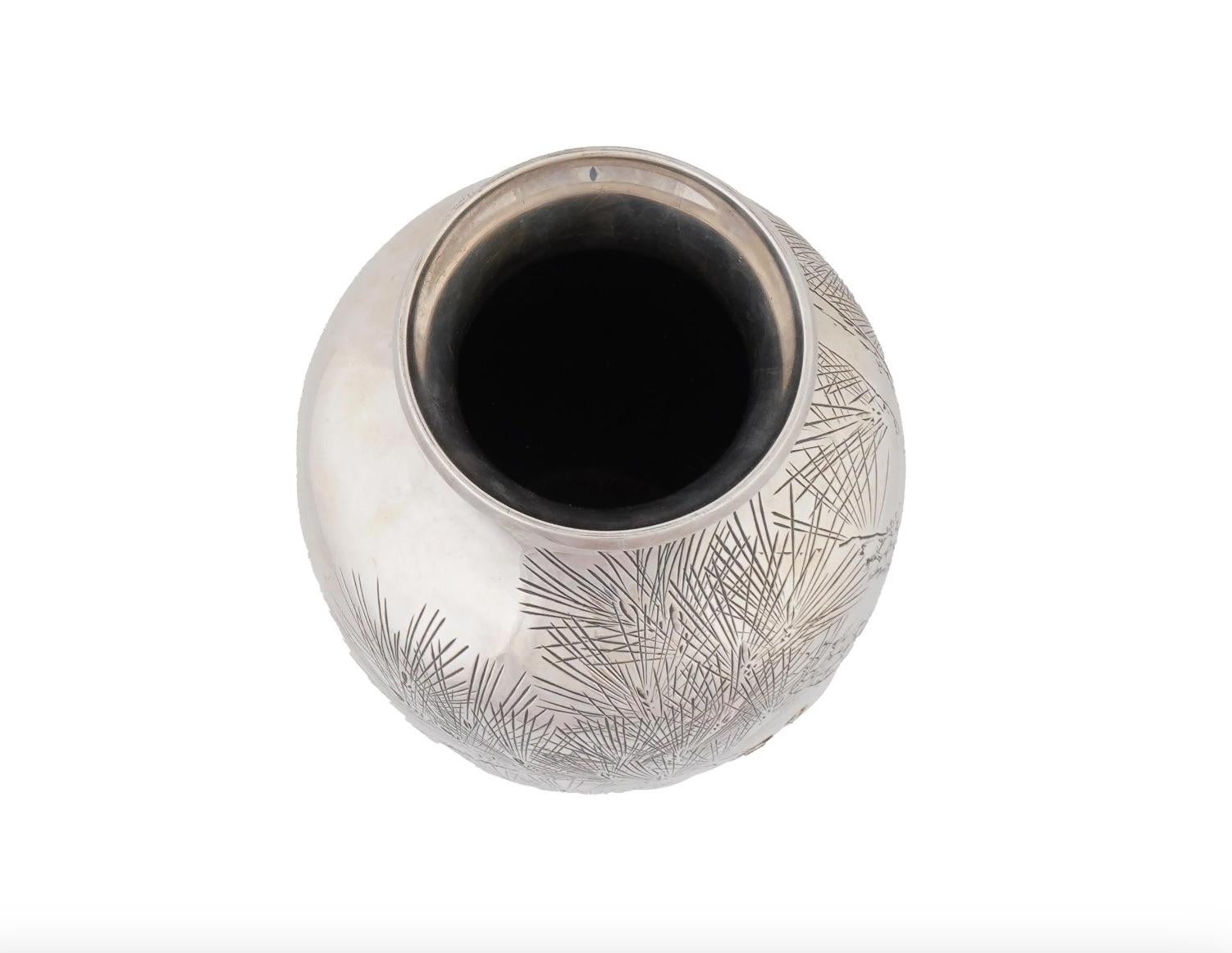 Argent Magnifique vase japonais Meiji en argent et or à fleurs de cerisier - Signé en vente