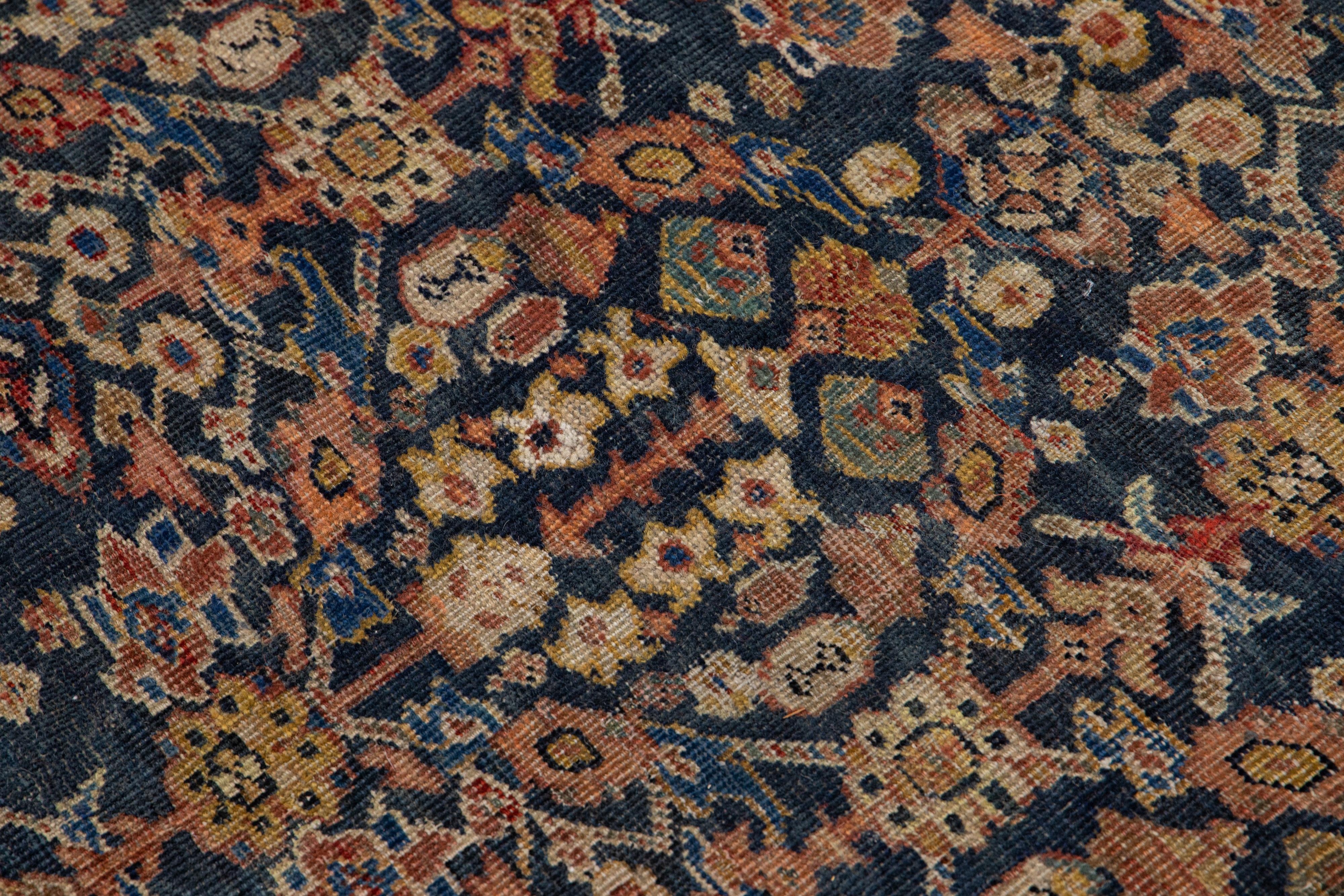 Antiker Mahal Blauer handgefertigter Oversize-Wollteppich mit Allover-Motiv (Wolle) im Angebot