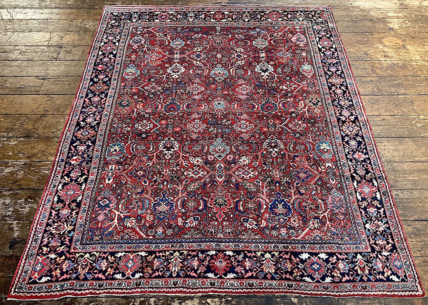 Early 20th Century Antique Mahal Carpet 3.63m x 2.81m For Sale