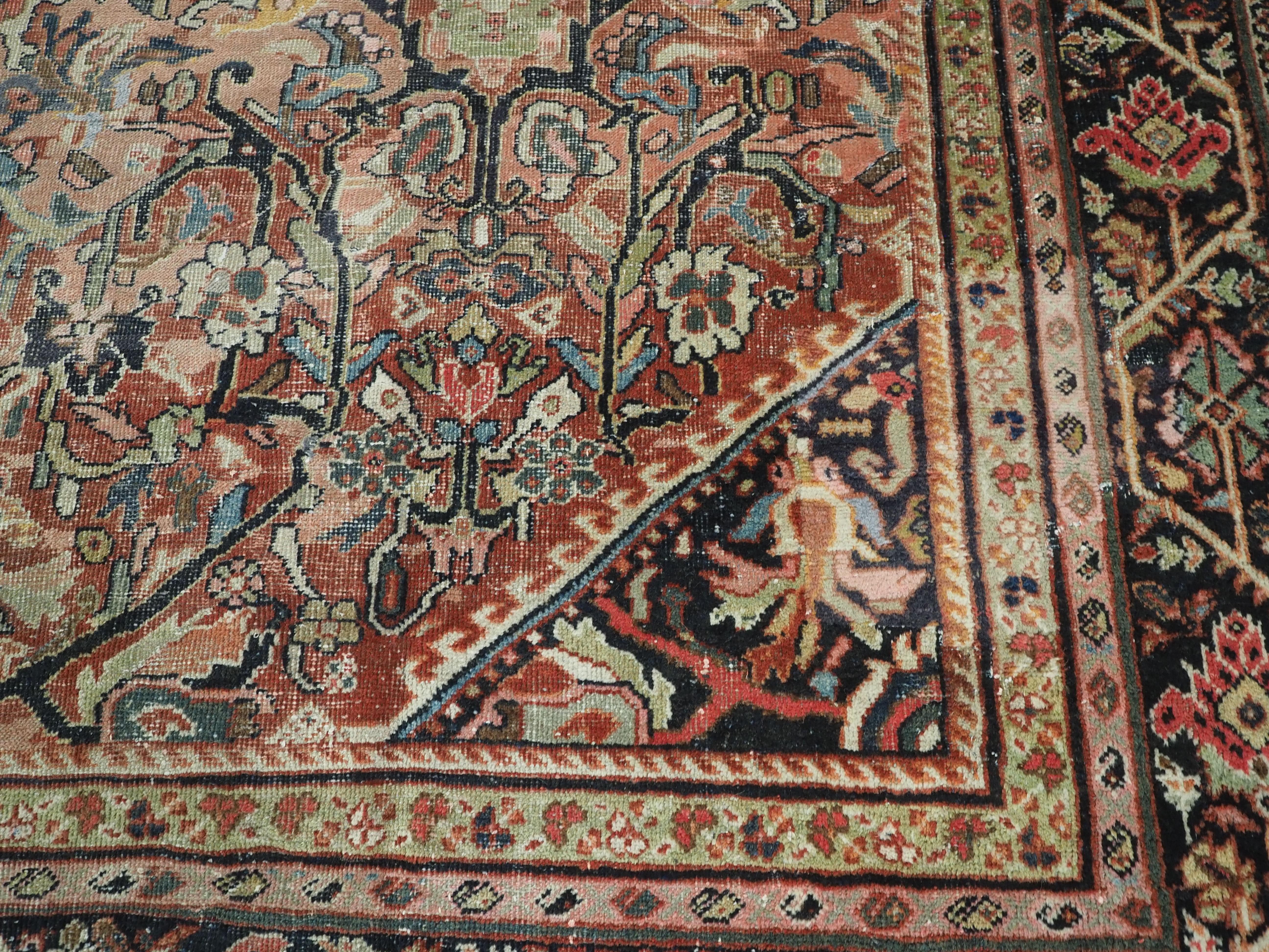 Antique Mahal carpet of very good large room size in pastel colours. Circa 1900. For Sale 8