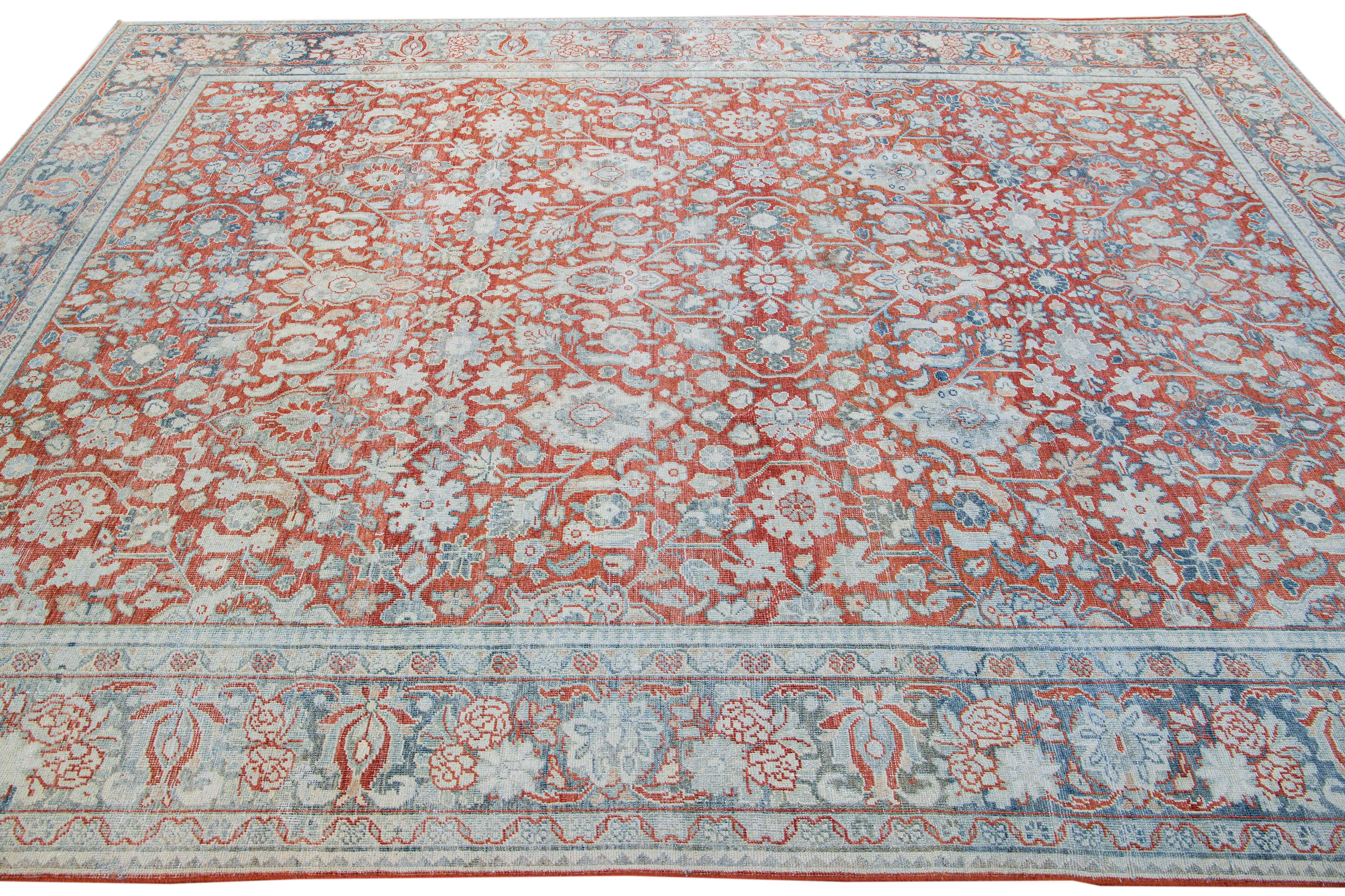 Antique Mahal Handmade Floral Motif Red Wool Rug In Good Condition For Sale In Norwalk, CT