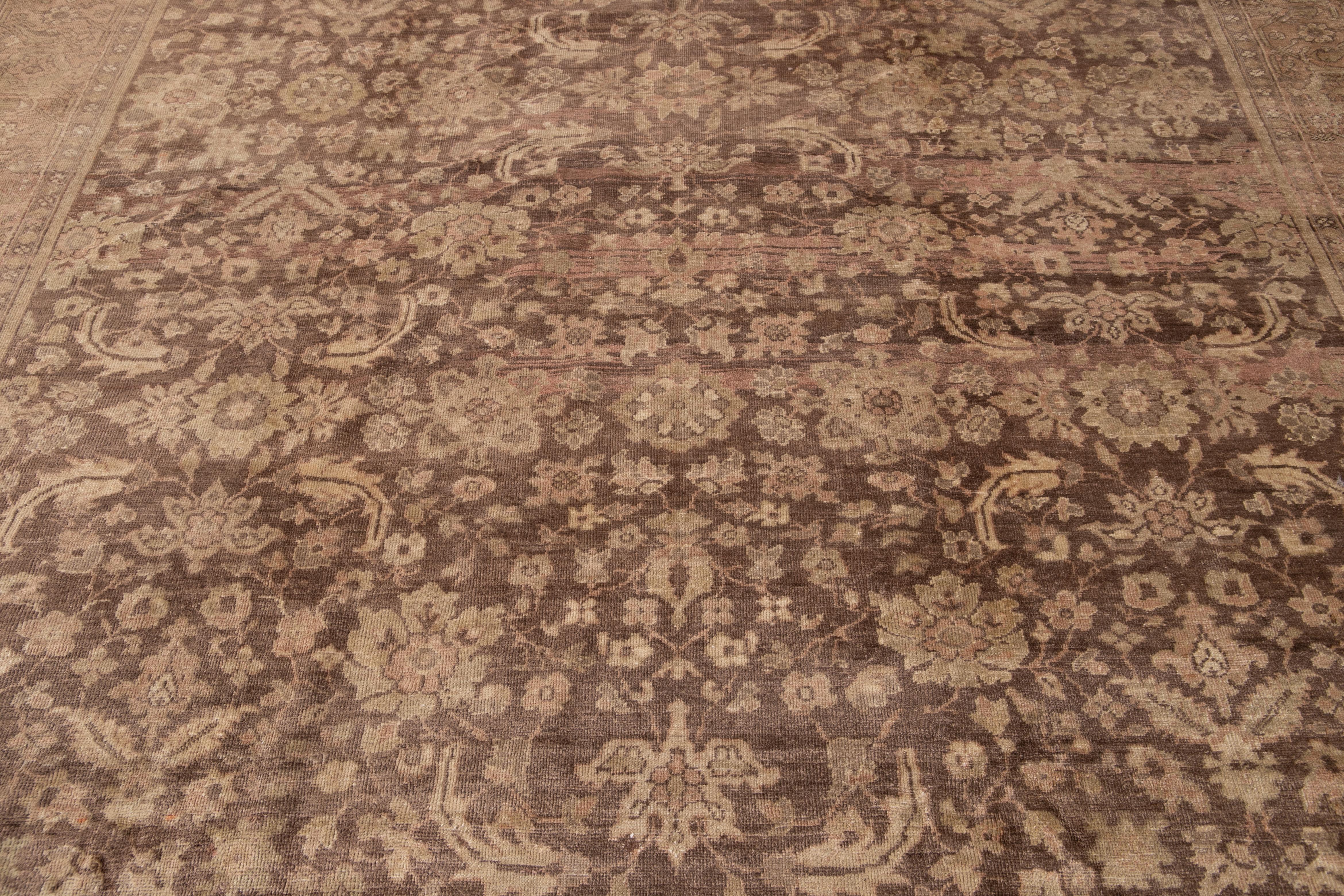 Antique Mahal Handmade Room Size Wool Rug For Sale 3