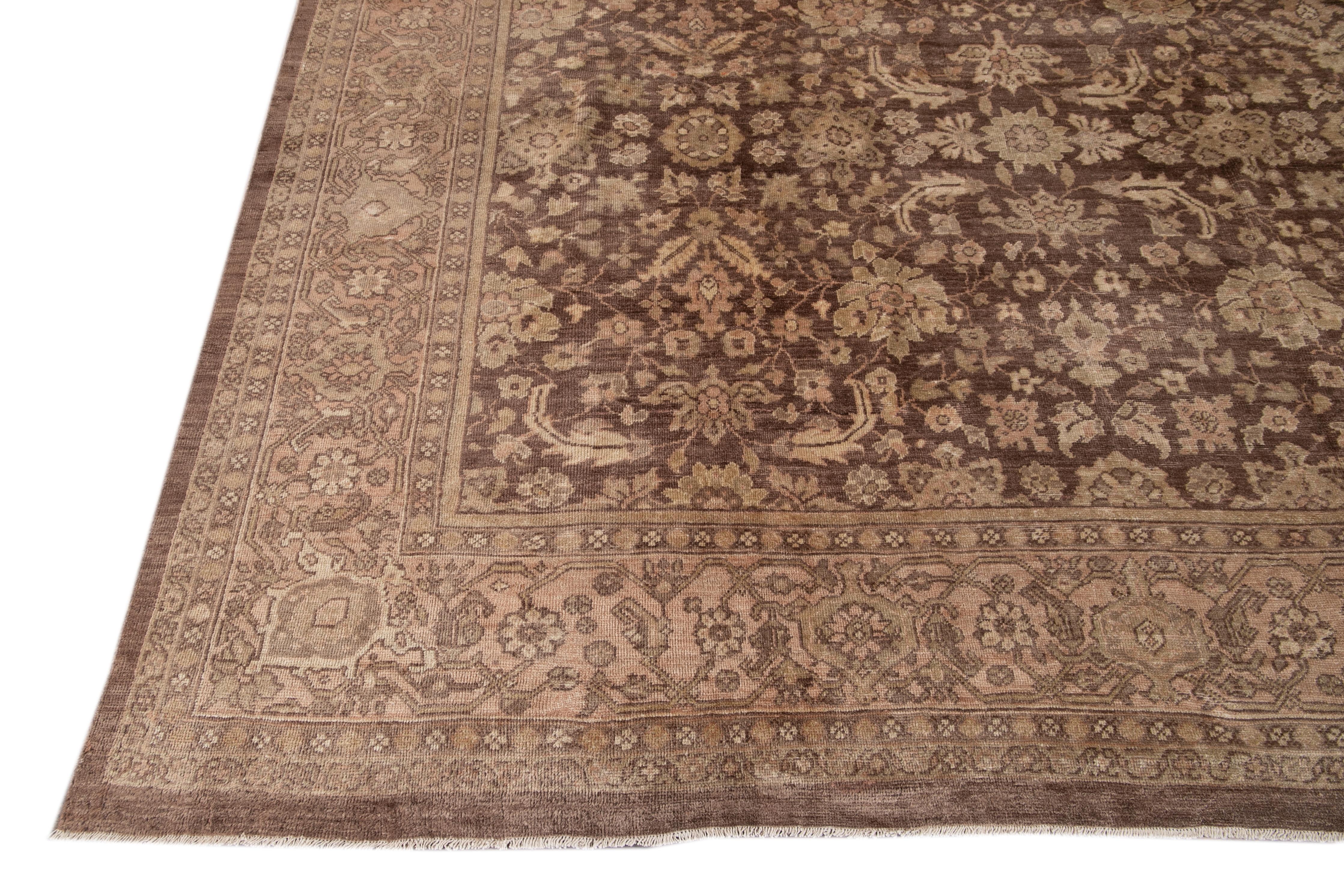 Antique Mahal Handmade Room Size Wool Rug For Sale 5