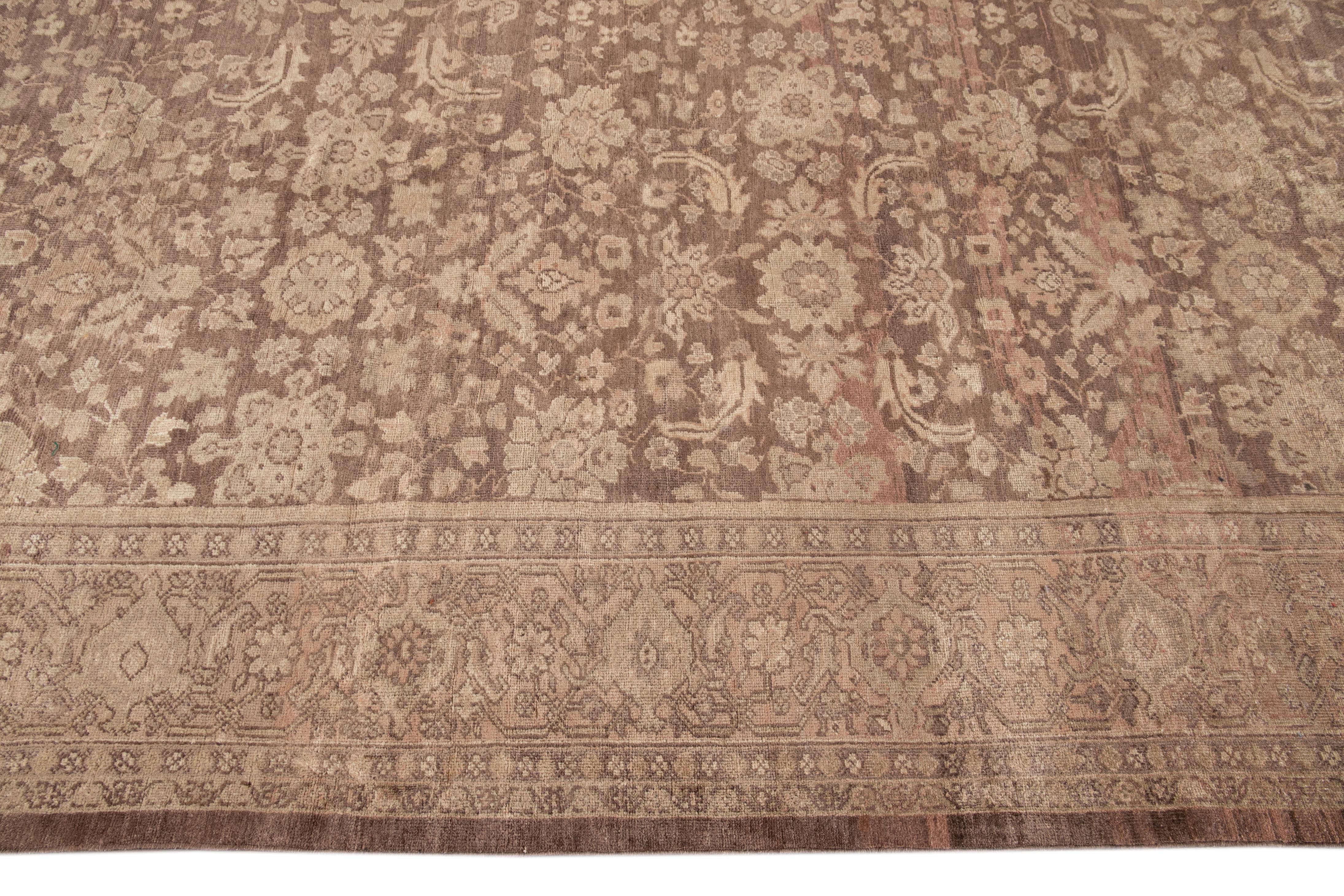 Antique Mahal Handmade Room Size Wool Rug For Sale 1