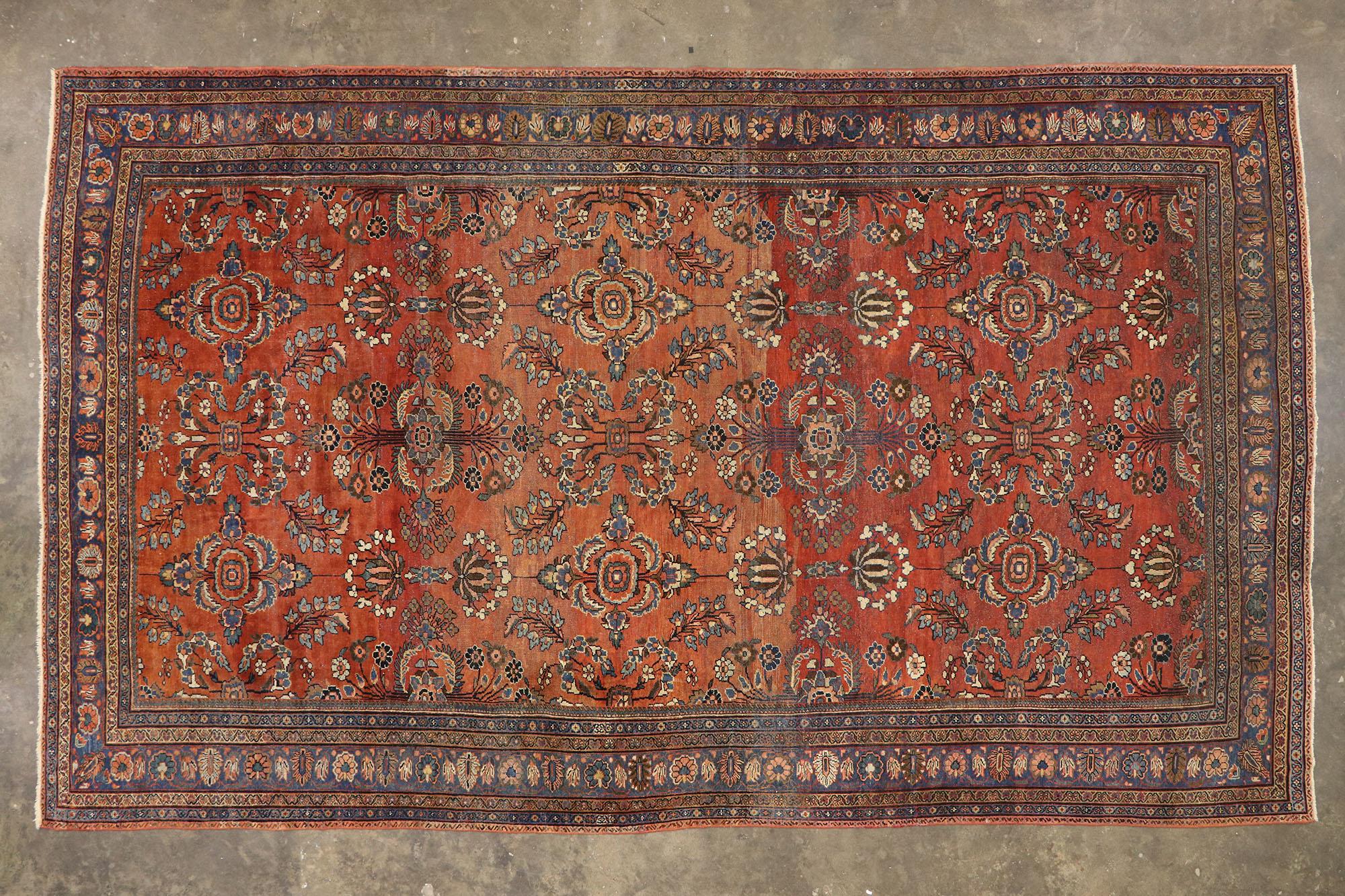 Antique Mahal Persian Palace Size Rug with Manor House Tudor Style For Sale 1