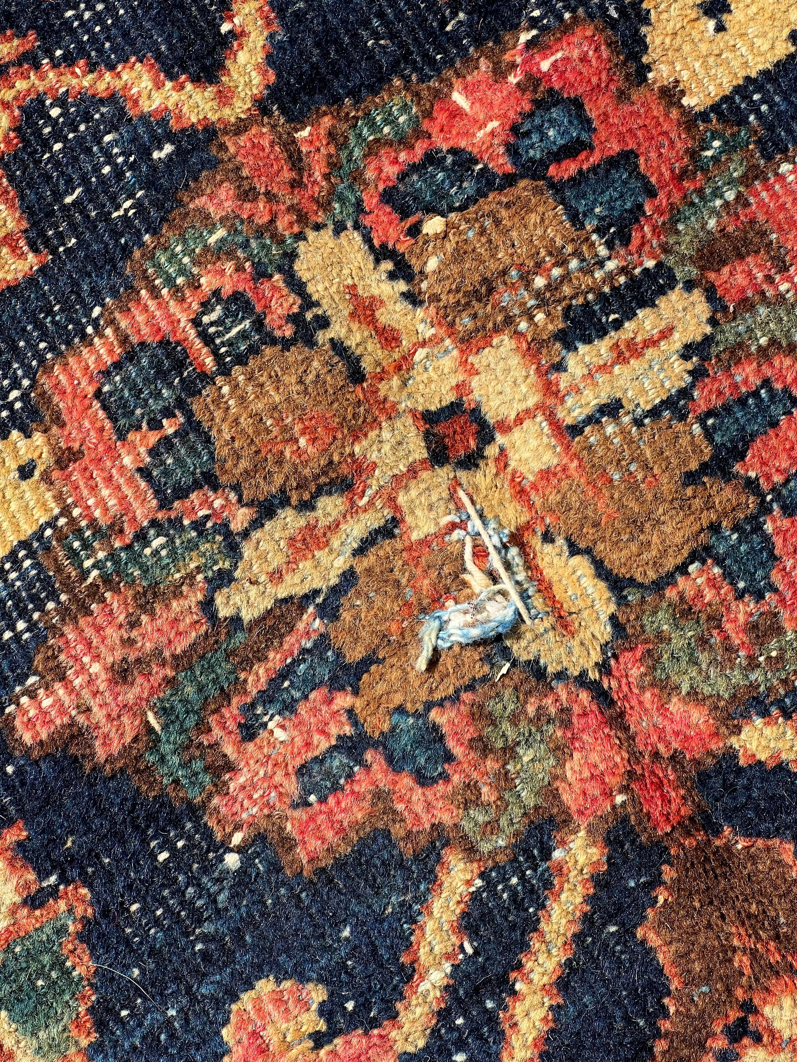 Antiker Mahal-Perserteppich c. Spätes 19. Jahrhundert 9 x 12 im Zustand „Relativ gut“ im Angebot in Westfield, MA