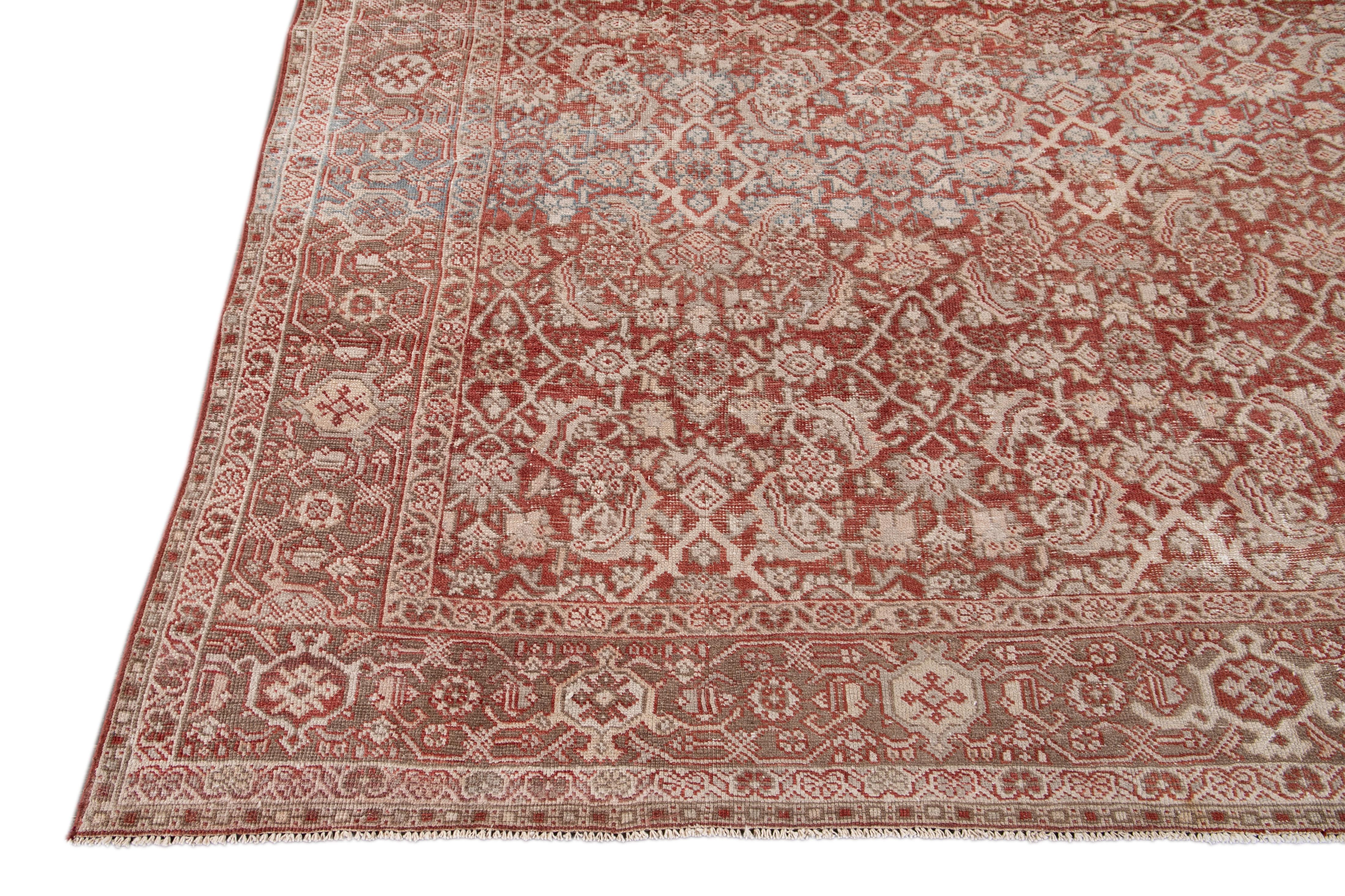 Antique Mahal Red Handmade Wool Rug For Sale 3