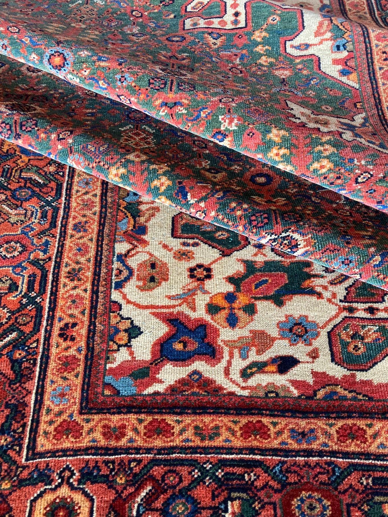 Antiker Mahal-Teppich, 2,08 m x 1,32 m, antik im Angebot 10