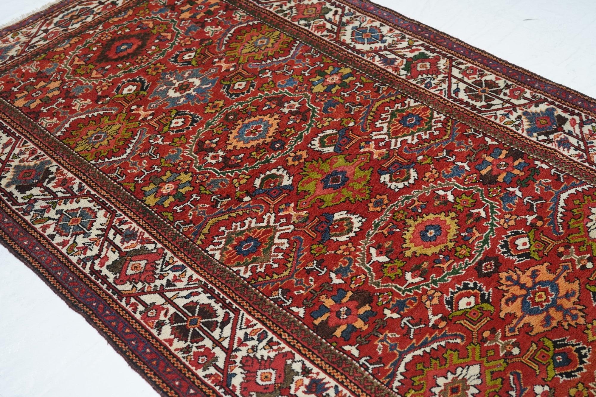 Antiker Mahal-Teppich 4'6'' x 8'8'' (Wolle) im Angebot