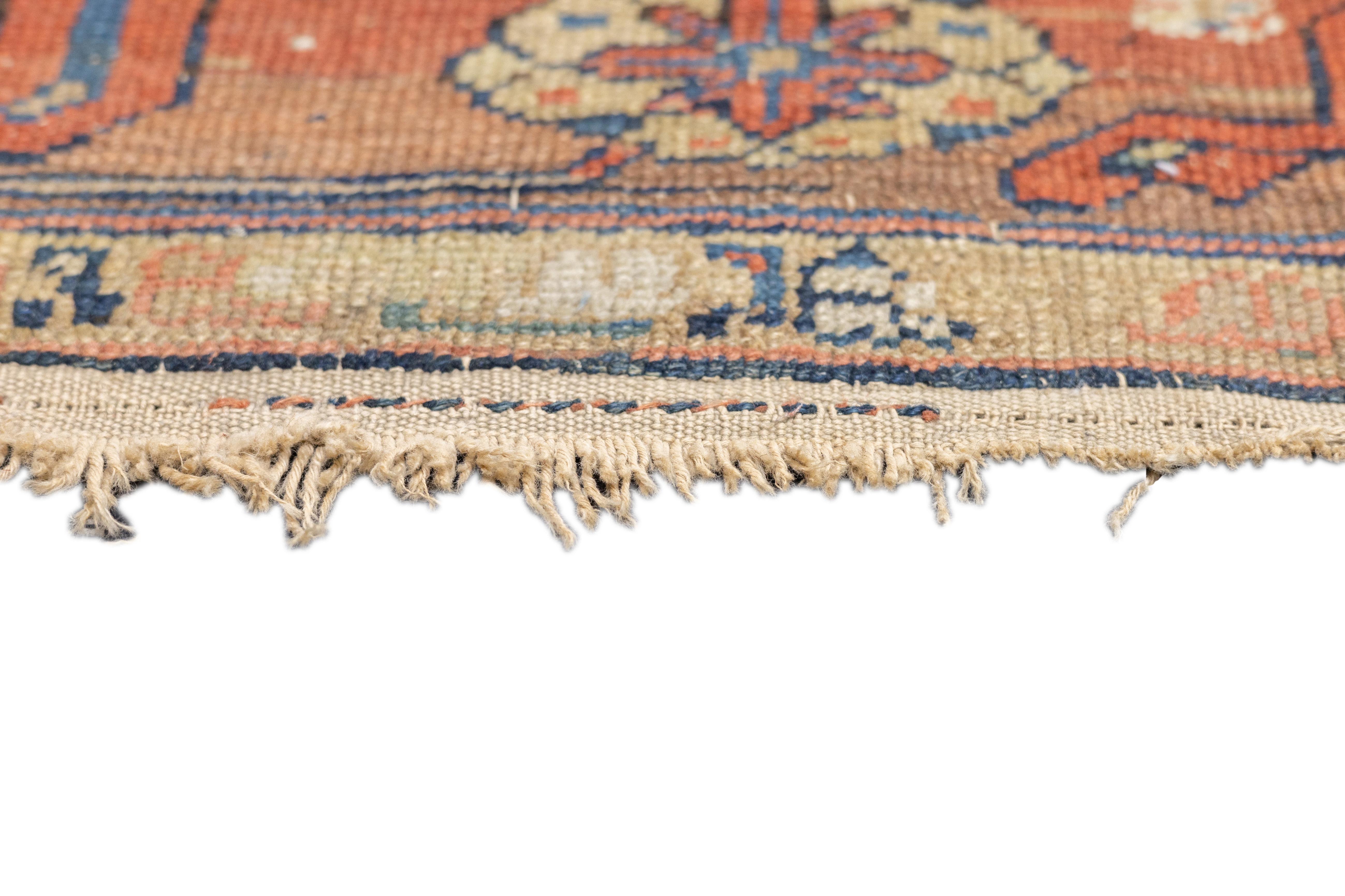 Antique Mahal Rug 5'7'' x 8'5'' In Fair Condition For Sale In New York, NY