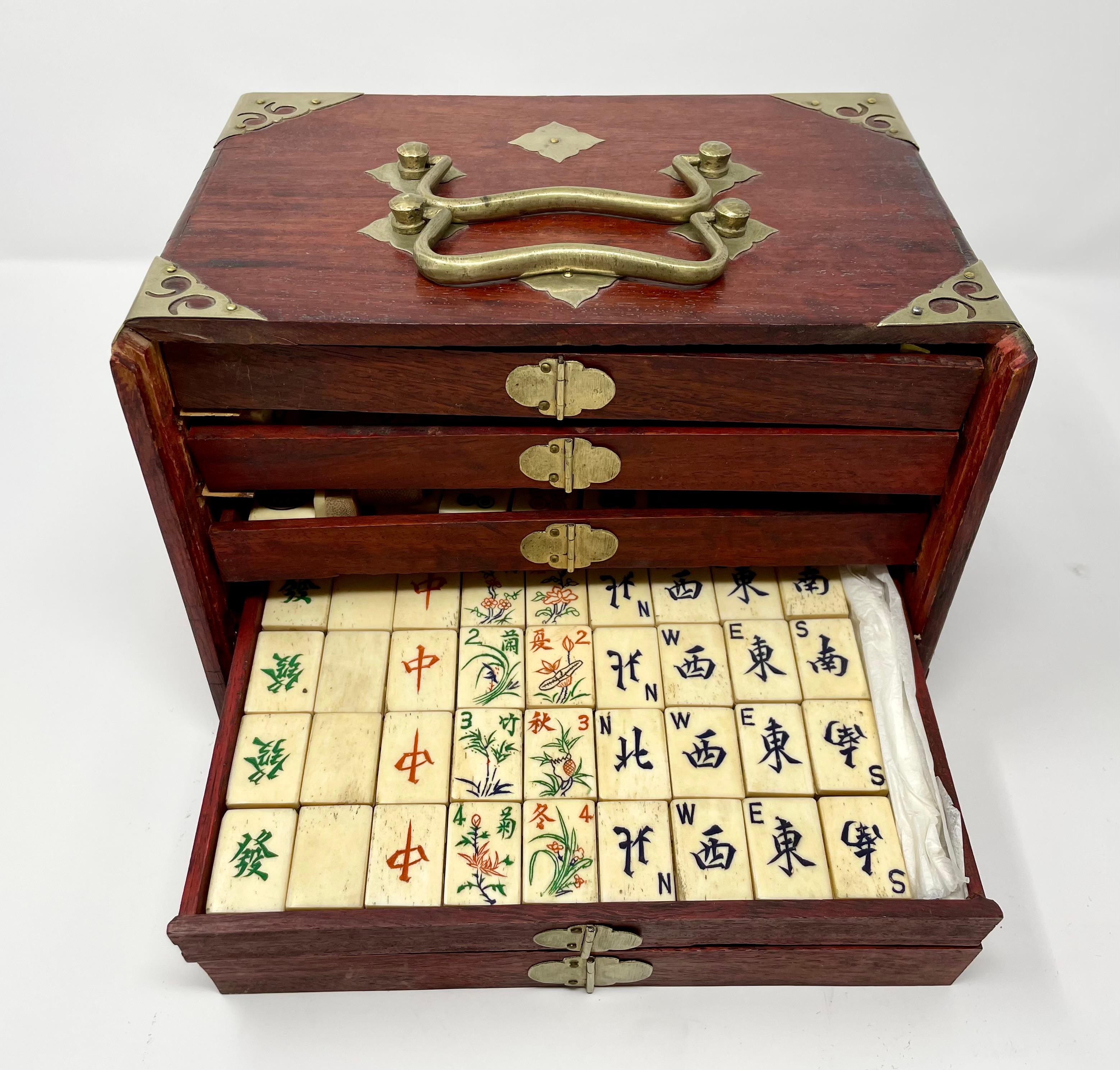 Antique Mahjong Set circa 1920-1930 In Good Condition In New Orleans, LA