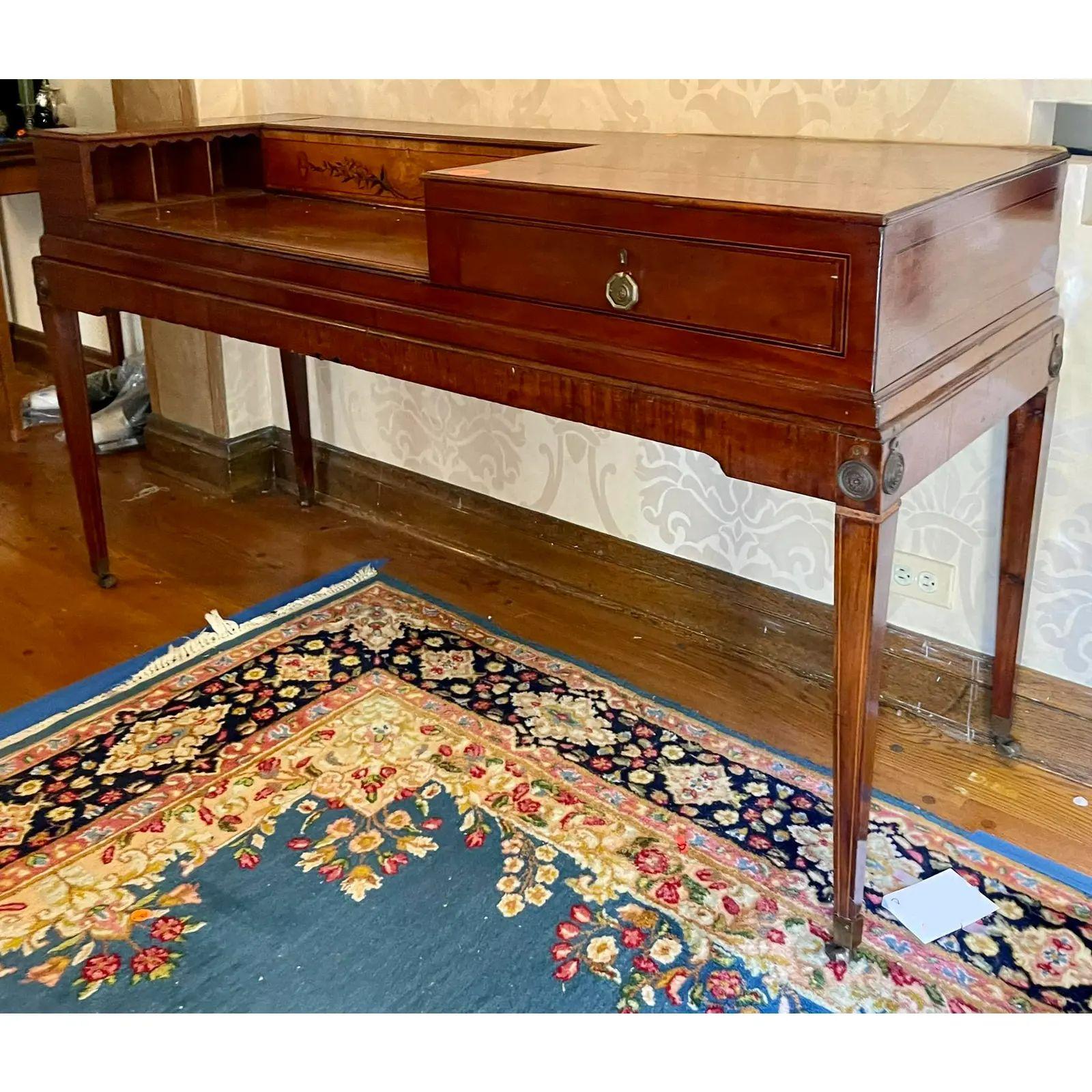 Antique Mahogany Adams Style Regency Writing Table Desk, 19 Century In Good Condition For Sale In LOS ANGELES, CA