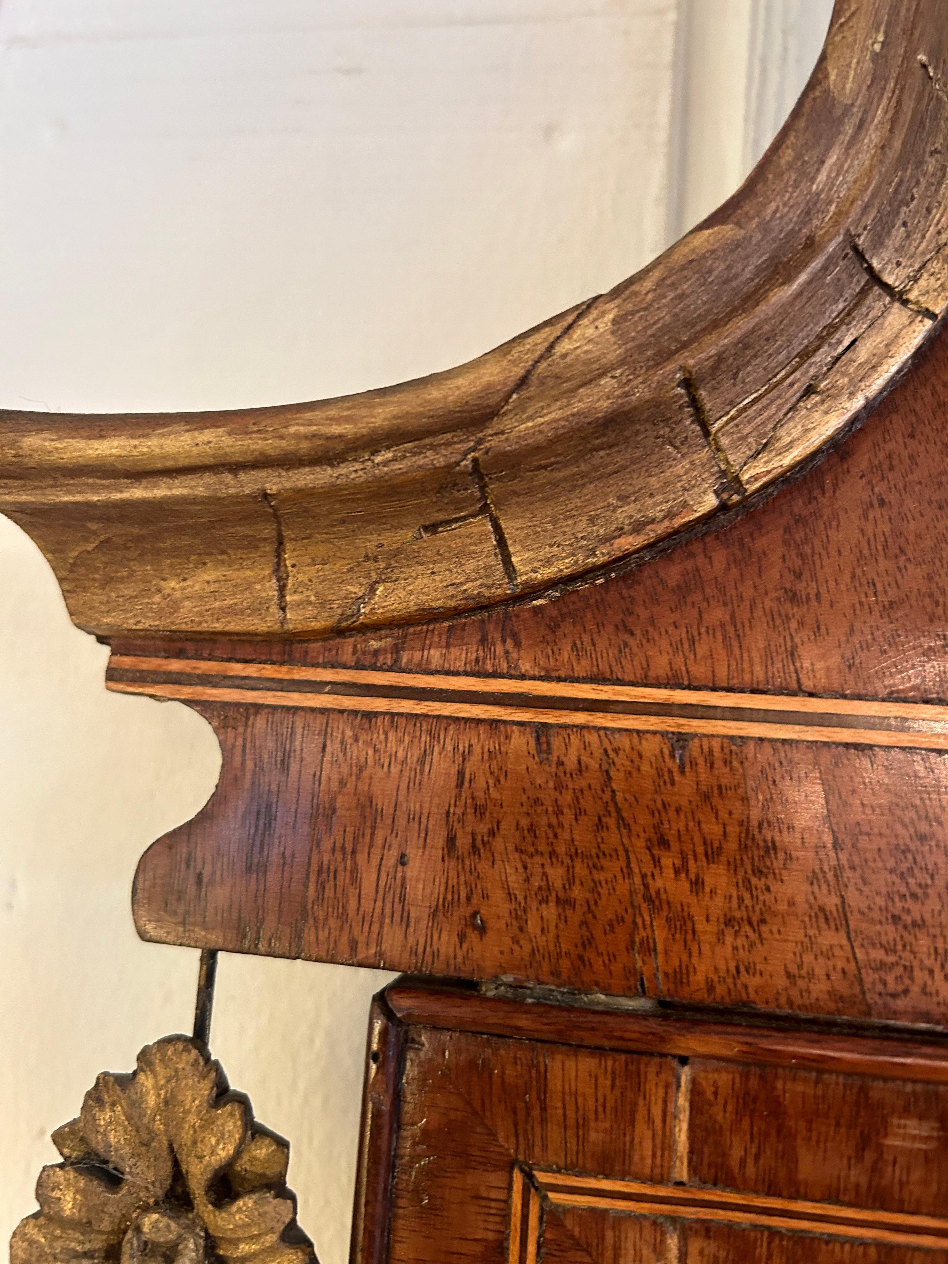 Antique Mirror americano in mogano e legno dorato in vendita 3