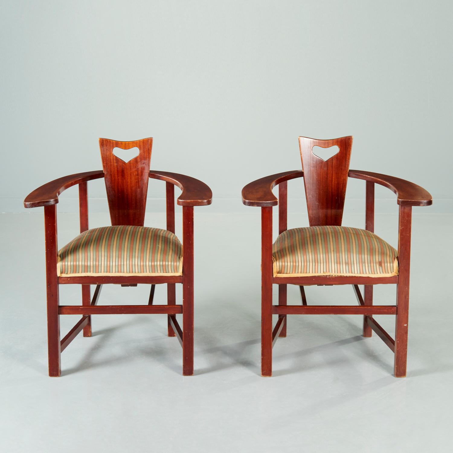 Antique Mahogany and Silk Upholstered George Walton Abingwood Chairs, a Pair In Good Condition In Morristown, NJ
