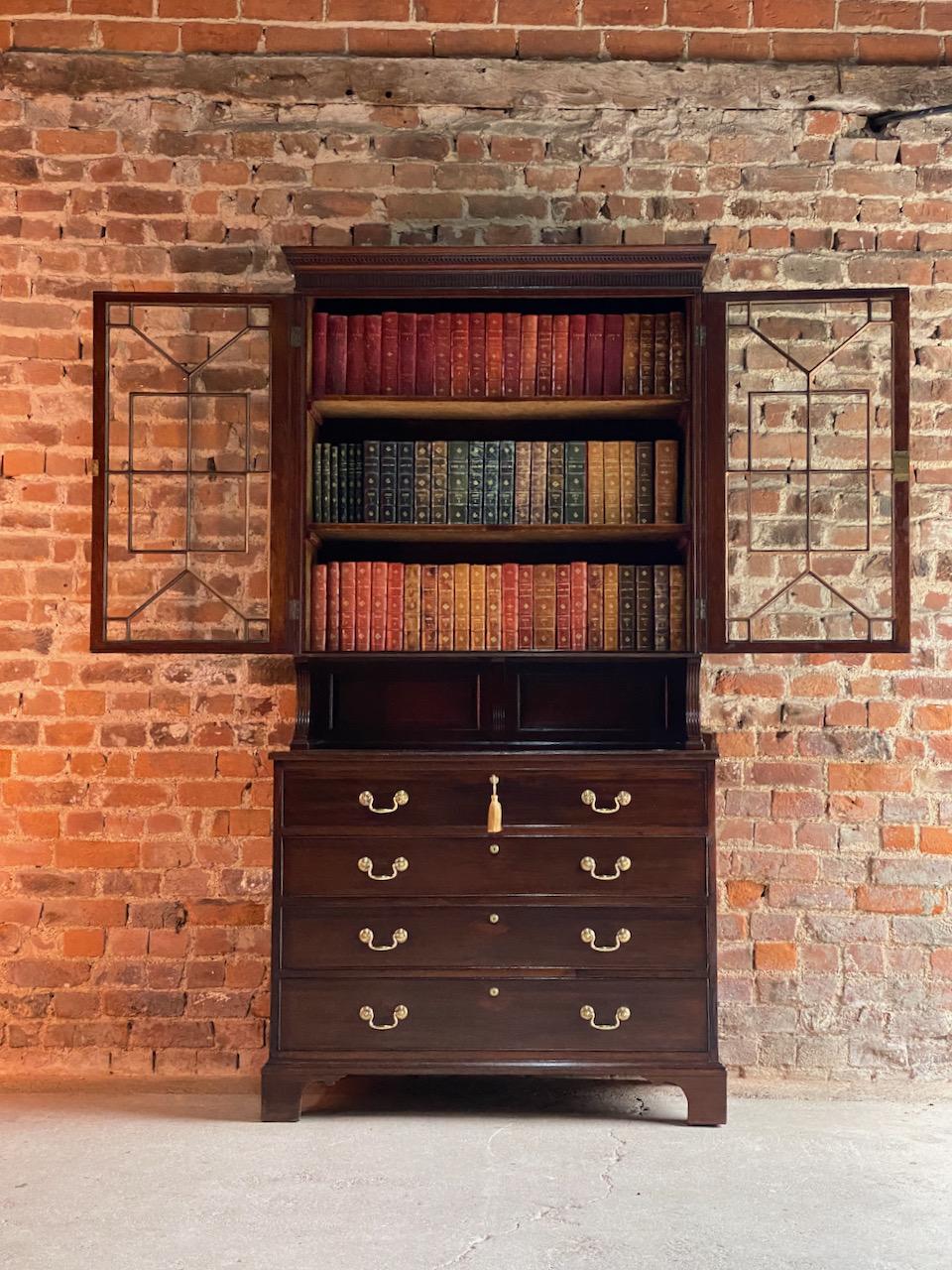 Antique Mahogany Astragal Glazed Bookcase Secretaire Victorian, circa 1875 In Good Condition For Sale In Longdon, Tewkesbury