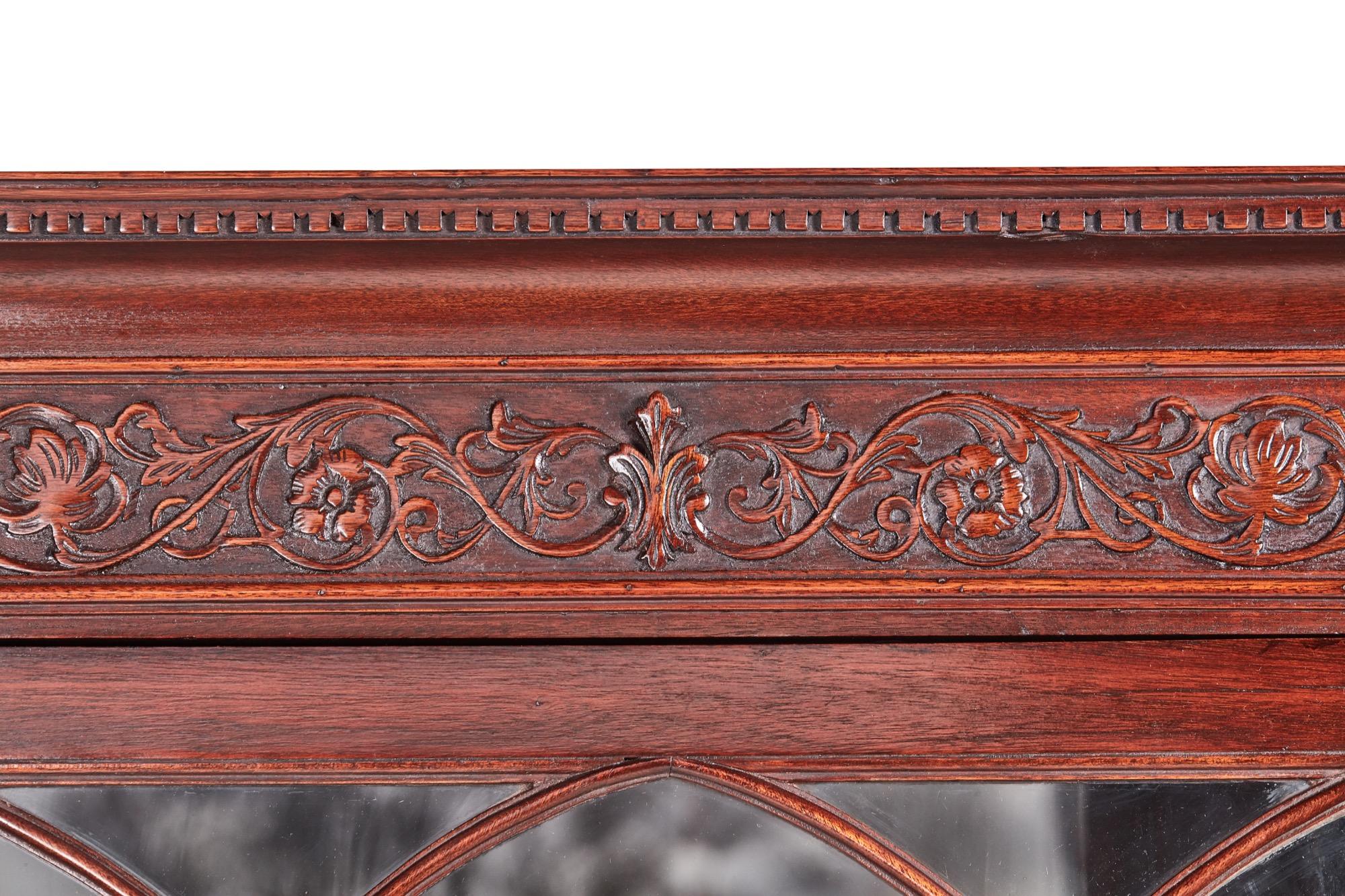 Antique Mahogany Astragal Glazed Corner Cabinet In Excellent Condition In Suffolk, GB
