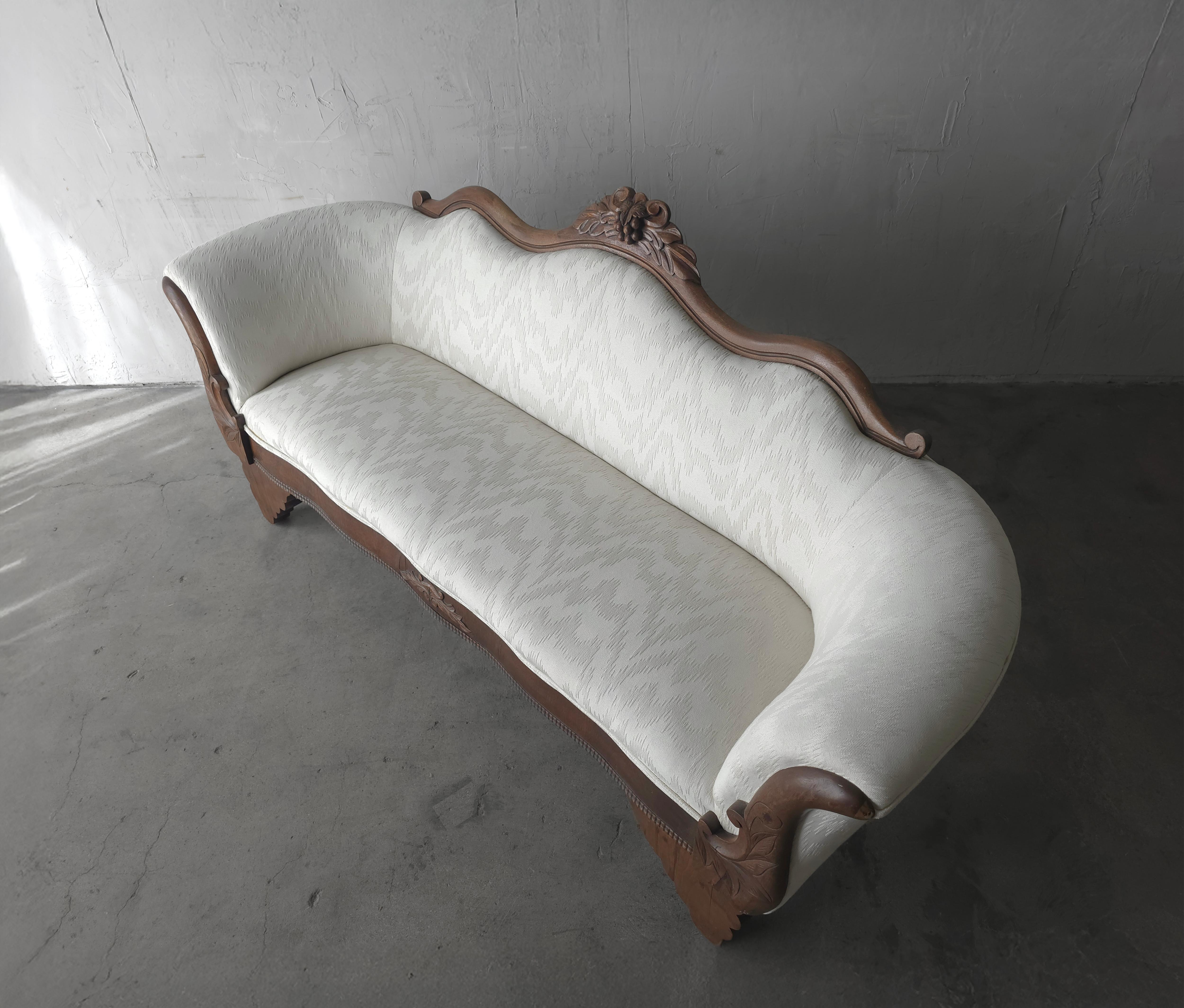 Canapé Biedermeier ancien en acajou en vente 1