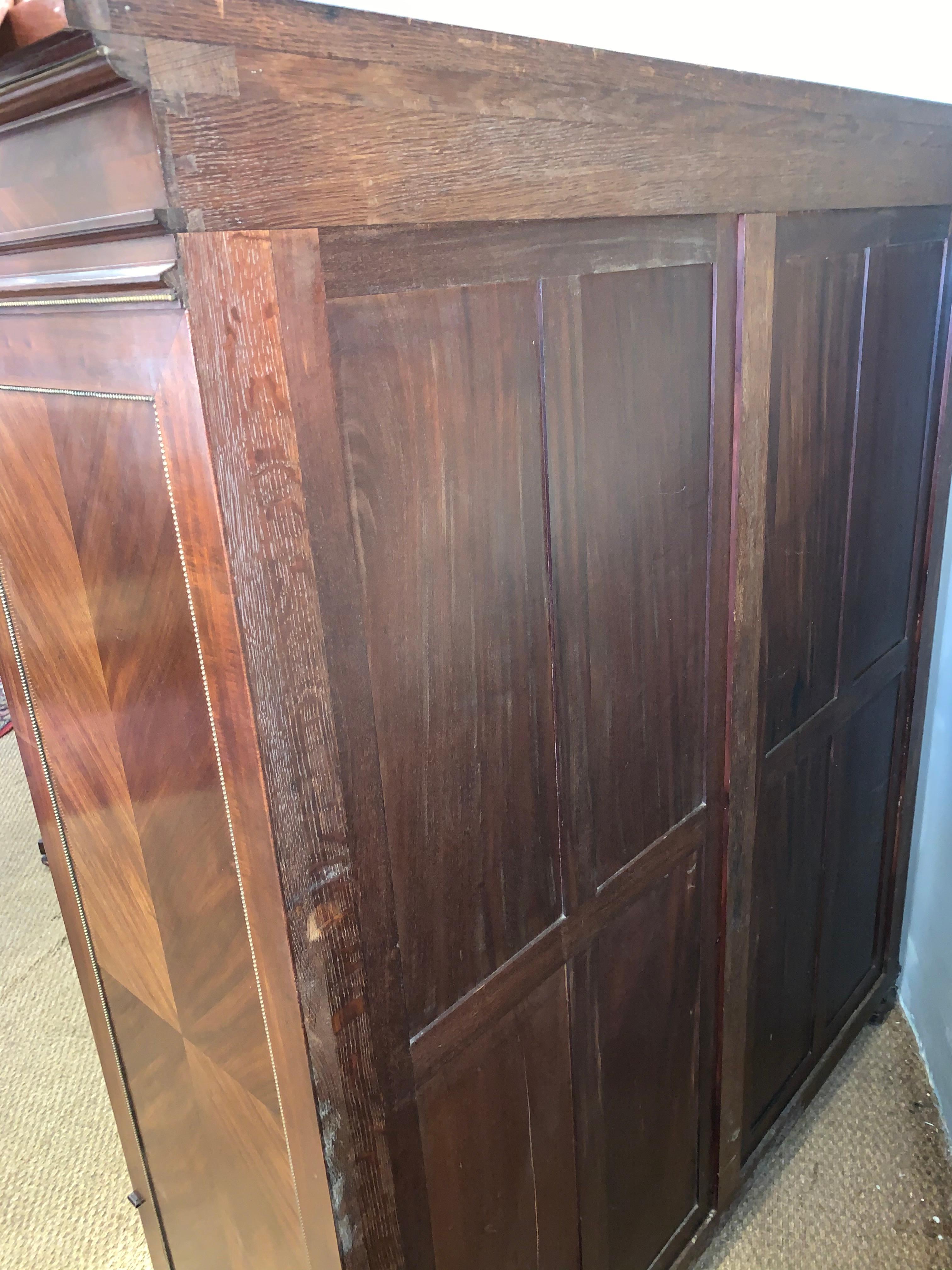 Antique Mahogany Bookcase For Sale 5