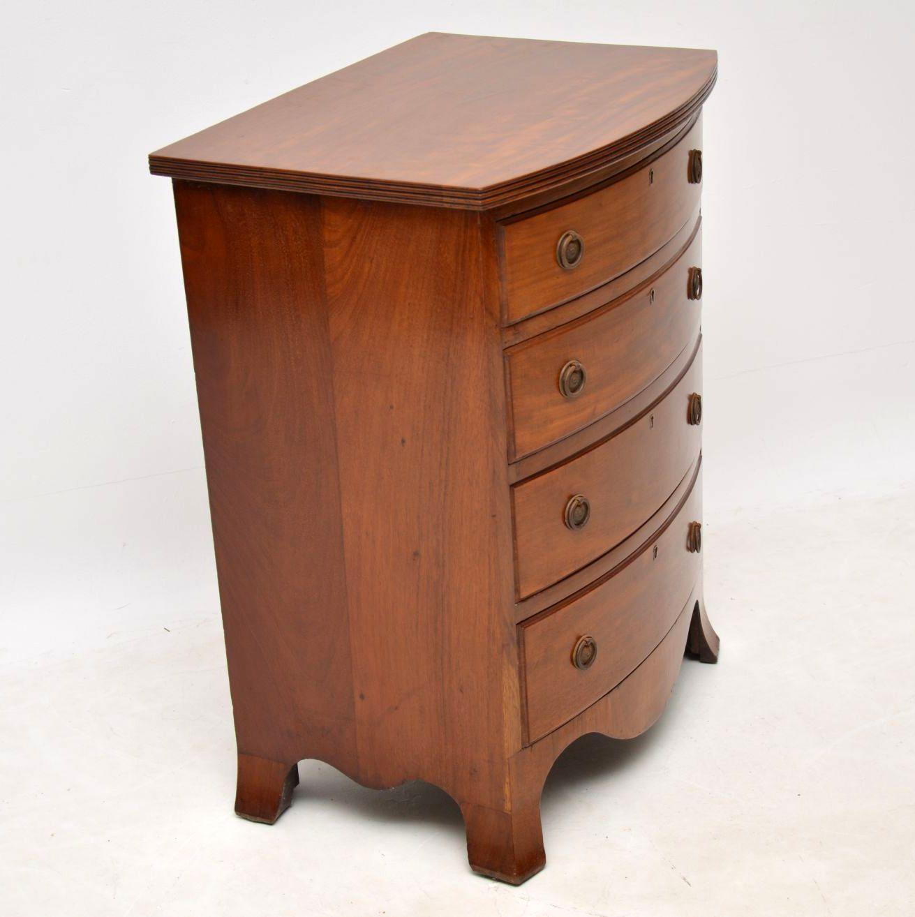 Early 20th Century Antique Mahogany Bow Front Chest of Drawers